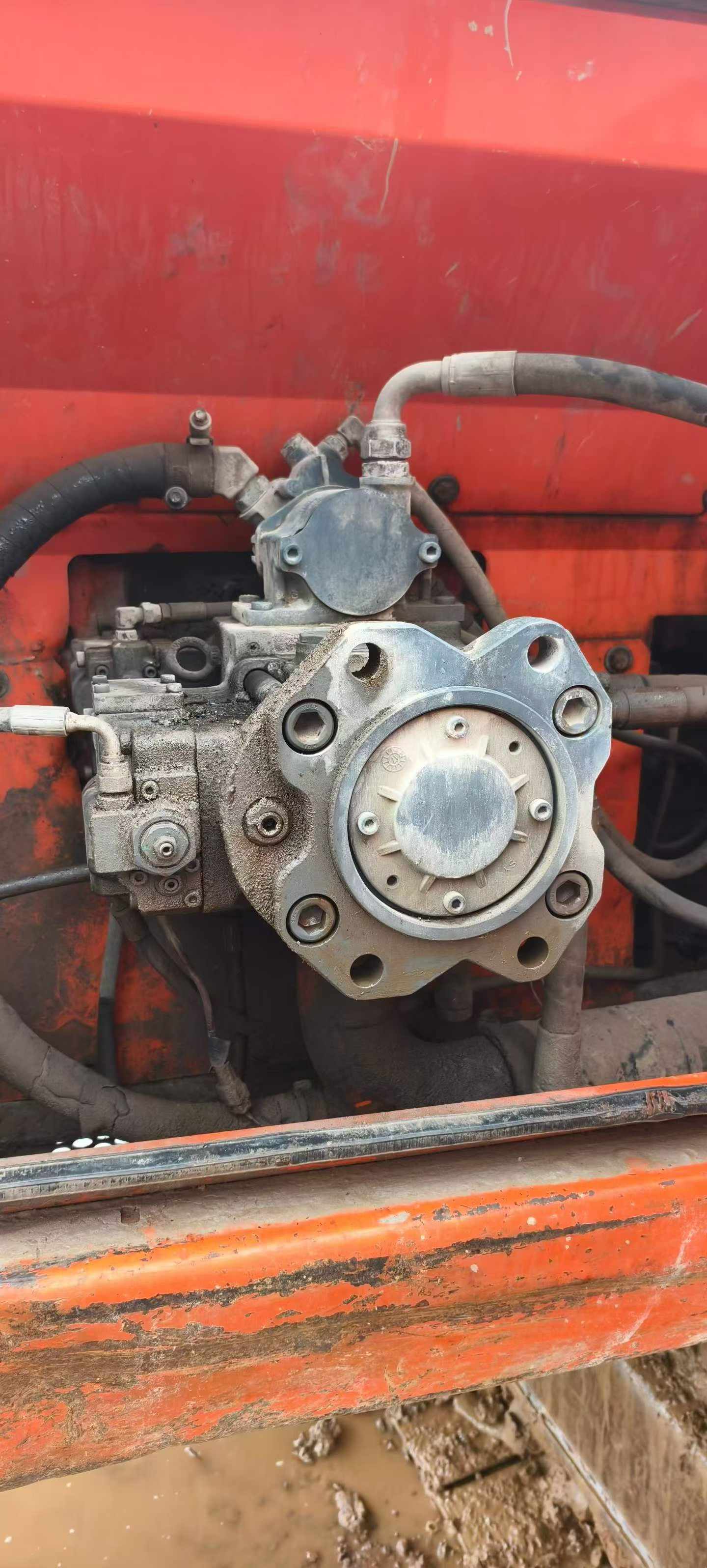 Buy Doosan DH225-9 Used Excavator / 2