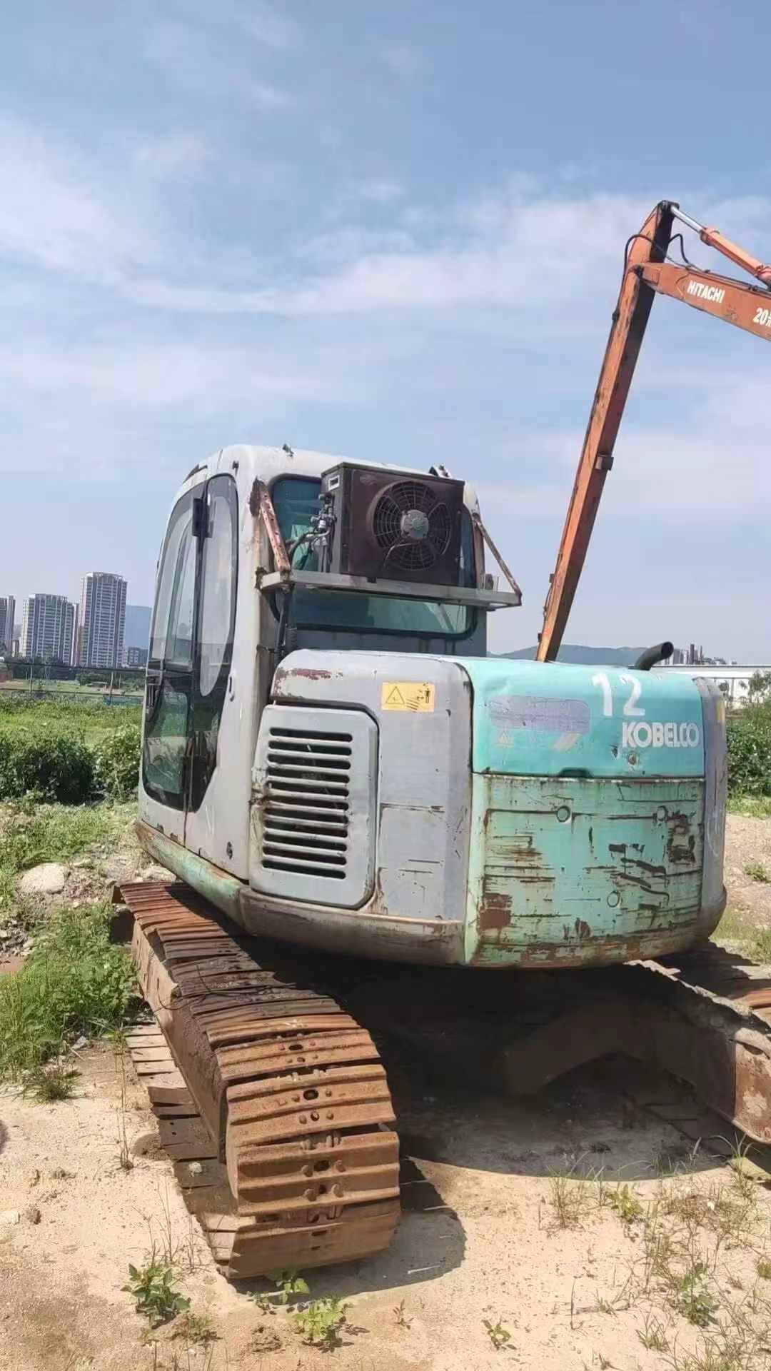 Buy Kobelco SK60 Used Excavator
