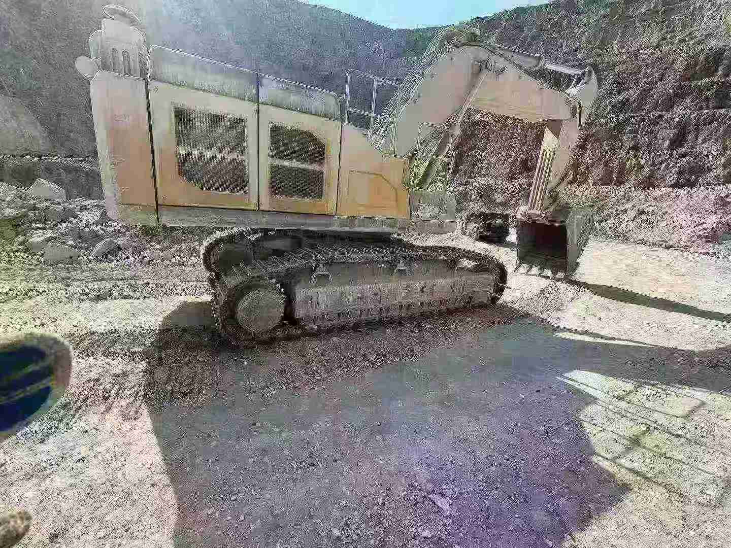 Buy XCMG XE690DK Used Excavator