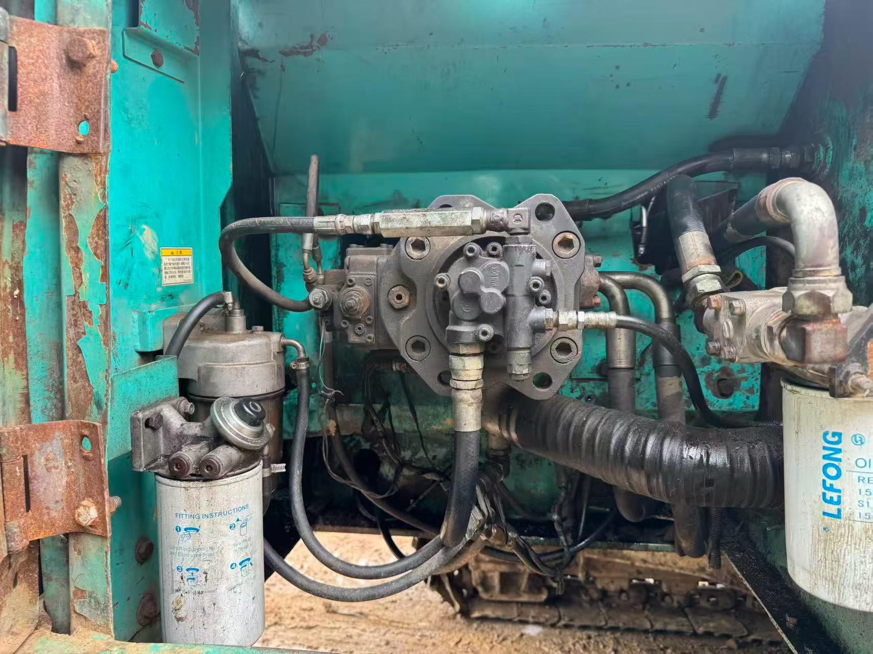 Buy Kobelco SK210-6 Used Excavator / 4 Buy Kobelco SK210-6 Used Excavator / 4