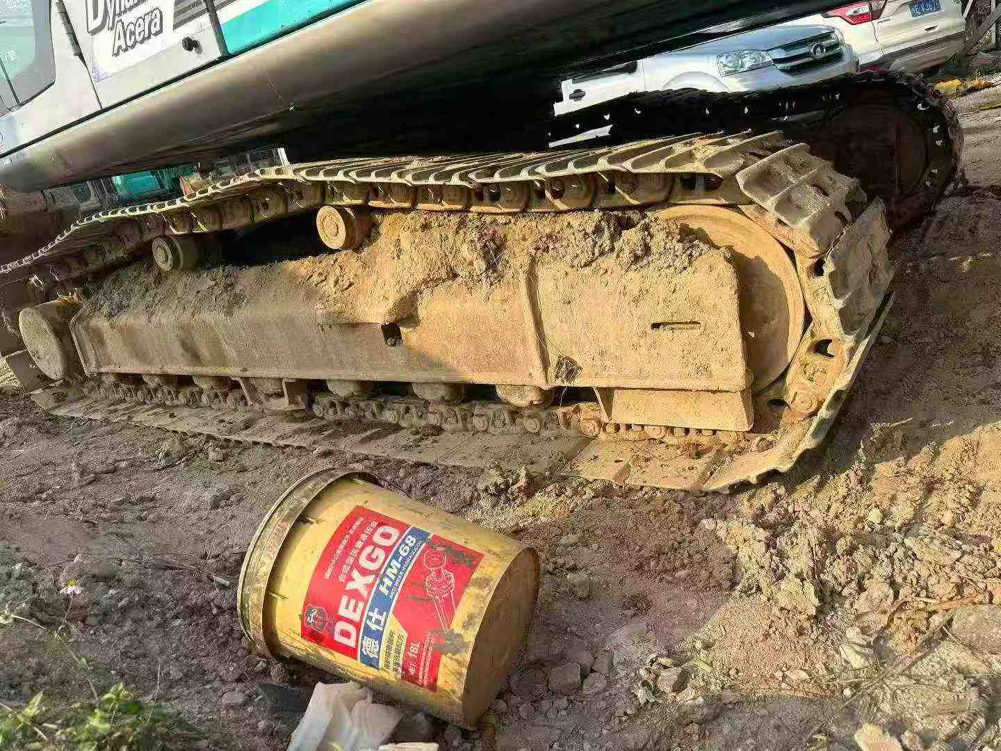 Buy Kobelco SK200-2 Used Excavator / 7