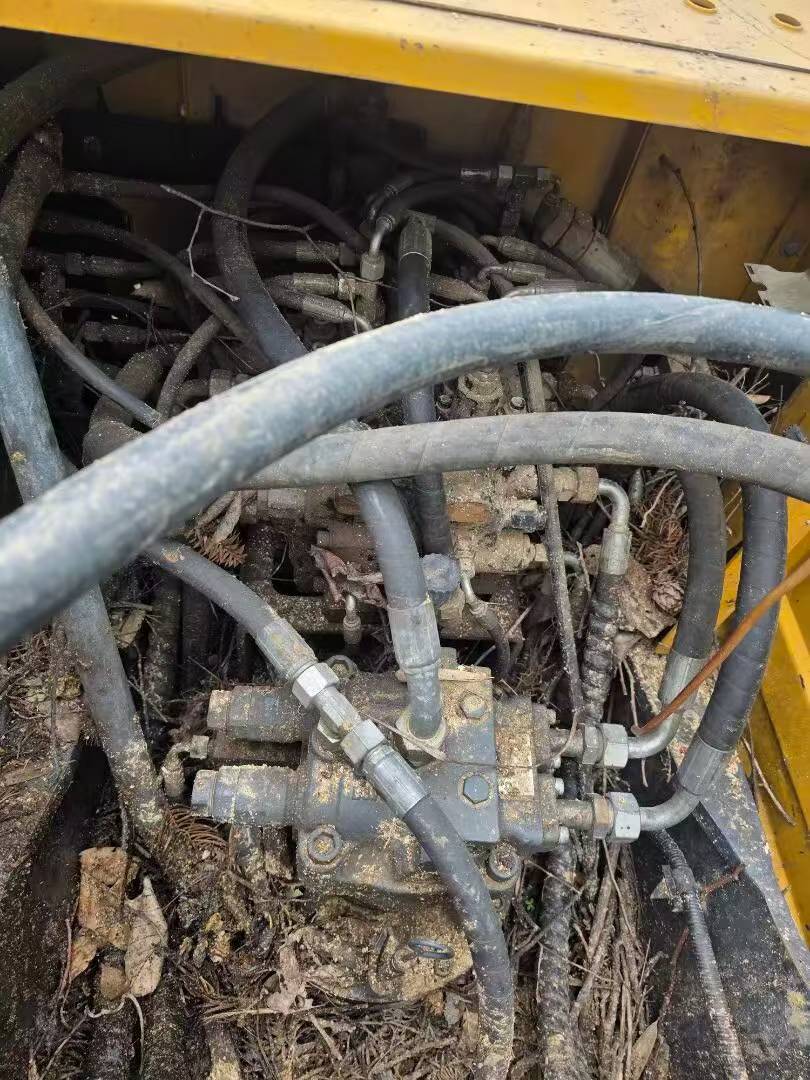 Buy XCMG XE135B Used Excavator / 6 Buy XCMG XE135B Used Excavator / 6