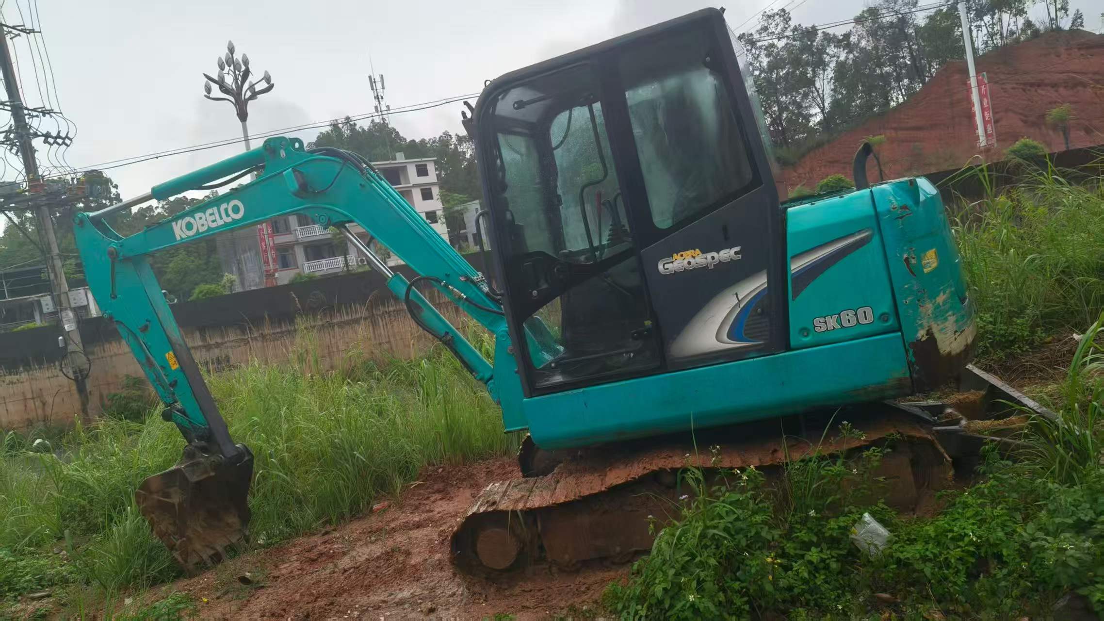 Buy Kobelco SK60 Used Excavator / 2 Buy Kobelco SK60 Used Excavator / 2