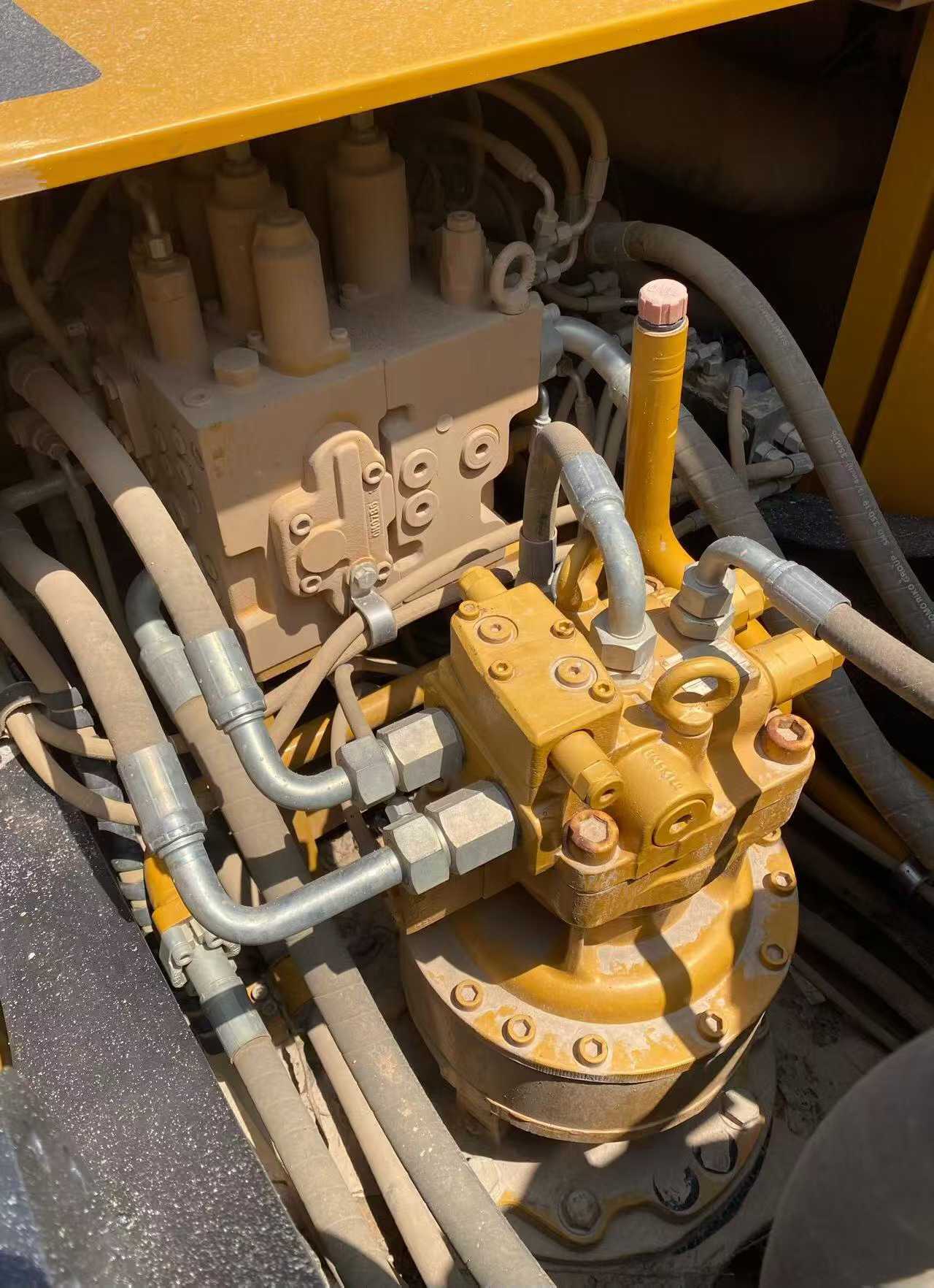 Buy Sany SY200C Used Excavator / 7 Buy Sany SY200C Used Excavator / 7