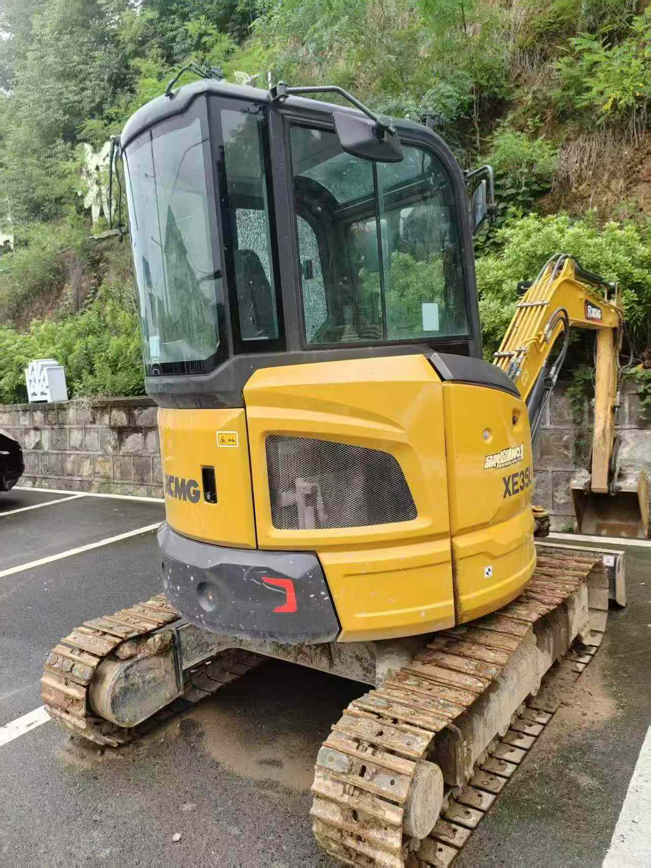 Buy XCMG XE35U Used Excavator / 2 Buy XCMG XE35U Used Excavator / 2