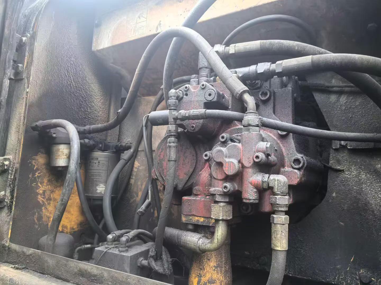 Compre Excavadora Hyundai R210-7 Usada / 8