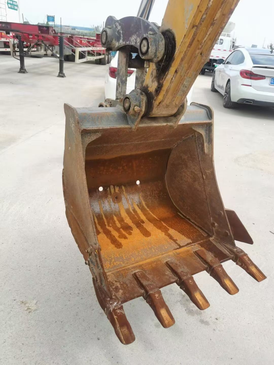 Buy XCMG XE60 Used Excavator / 3 Buy XCMG XE60 Used Excavator / 3