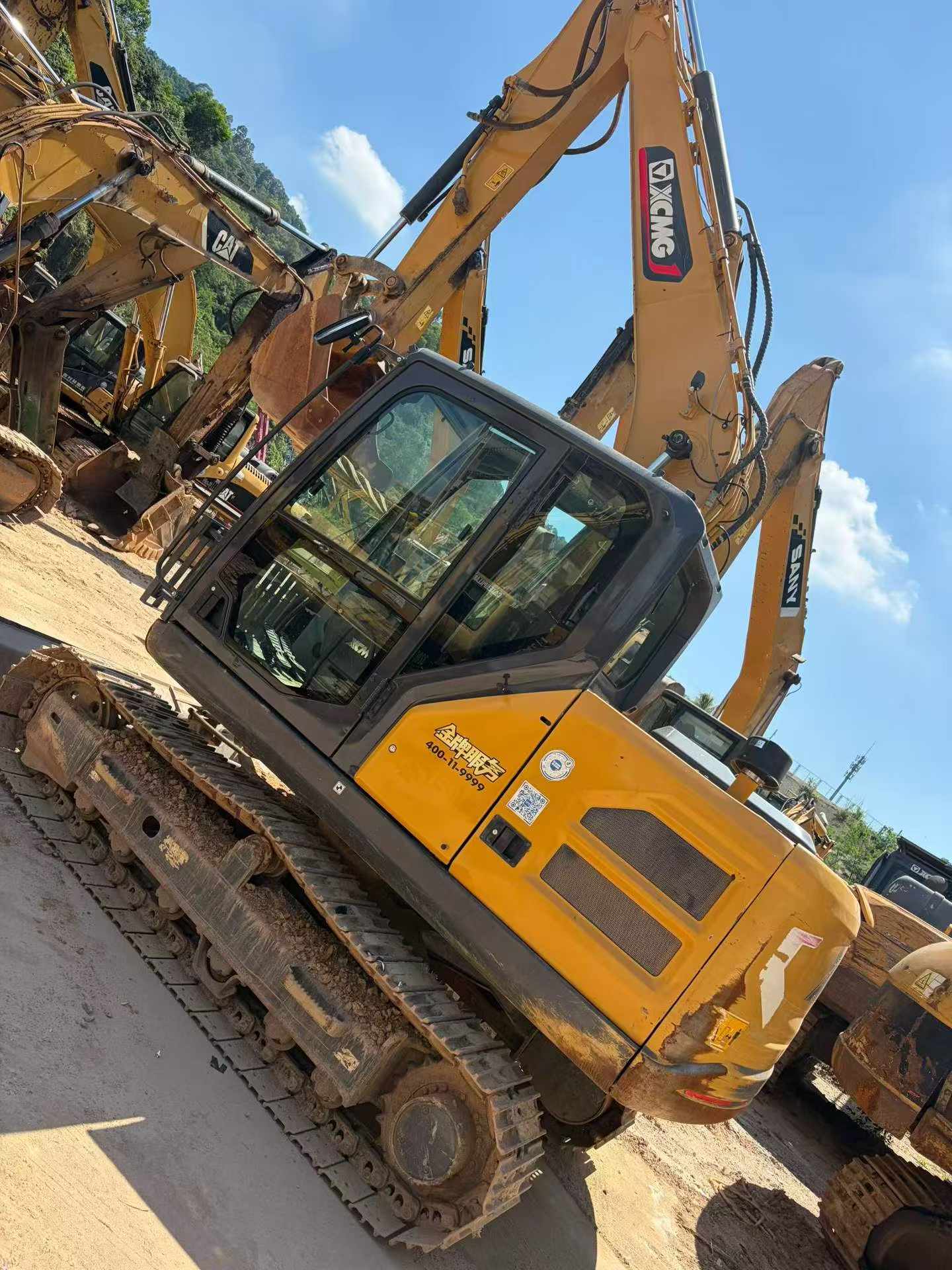 Buy XCMG XE2000 Used Excavator