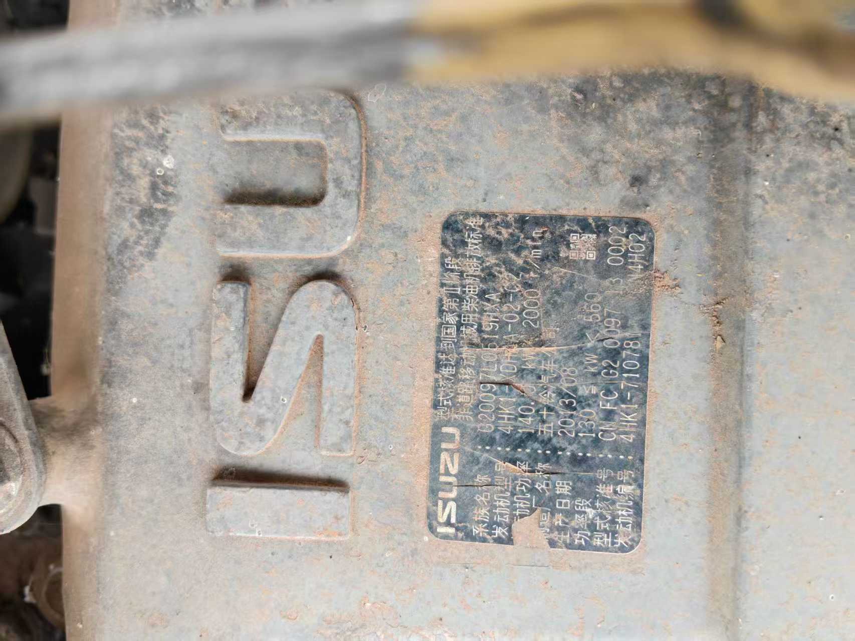 شراء حفارة Sumitomo SH240-3 مستعملة / 2