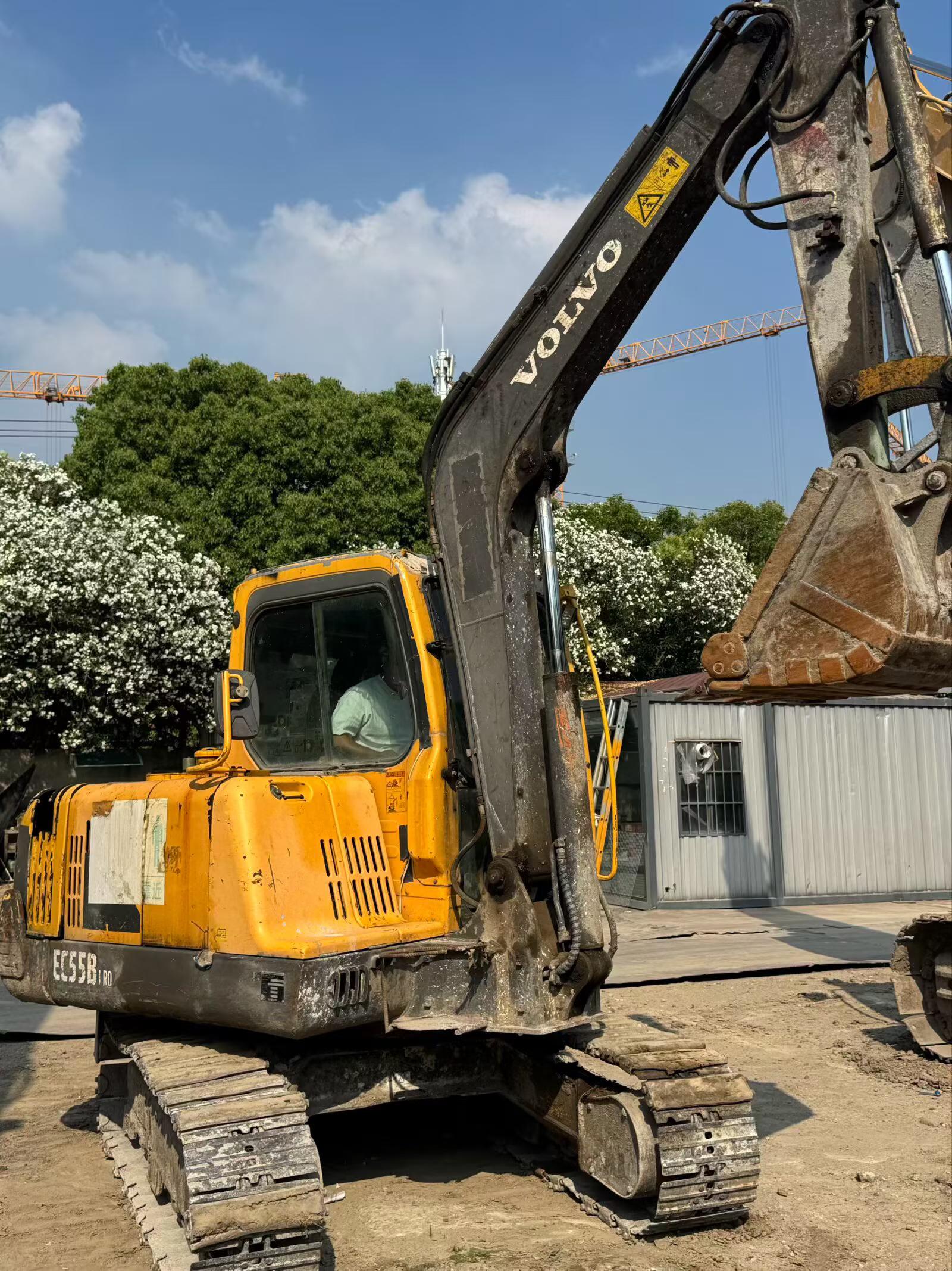 Buy Volvo EC55 Used Excavator / 3 Buy Volvo EC55 Used Excavator / 3