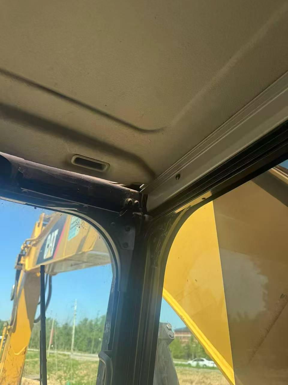 Buy Caterpillar 320EL Used Excavator / 6