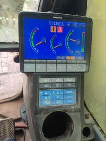 Acheter Pelle Komatsu PC240-6 d'occasion / 3 Acheter Pelle Komatsu PC240-6 d'occasion / 3