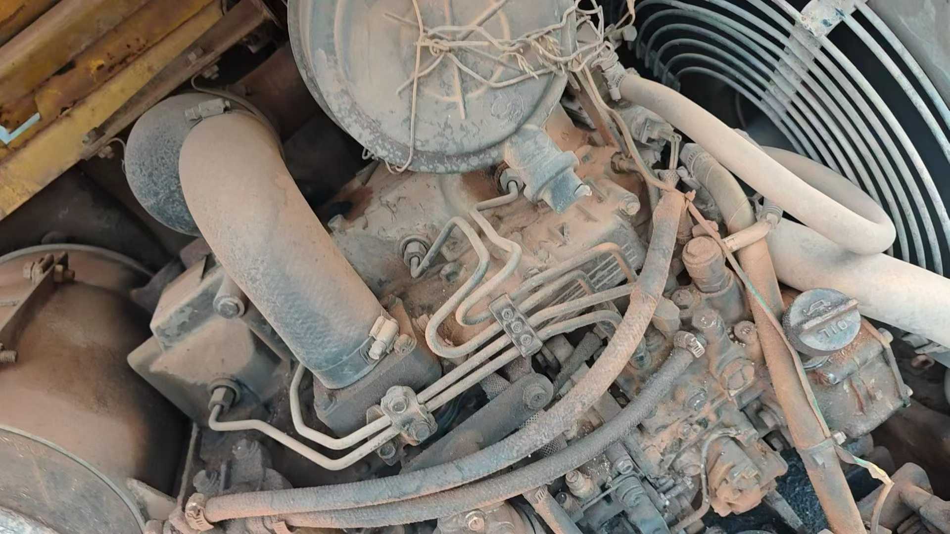 Compre Excavadora Hyundai R80G Usada / 3