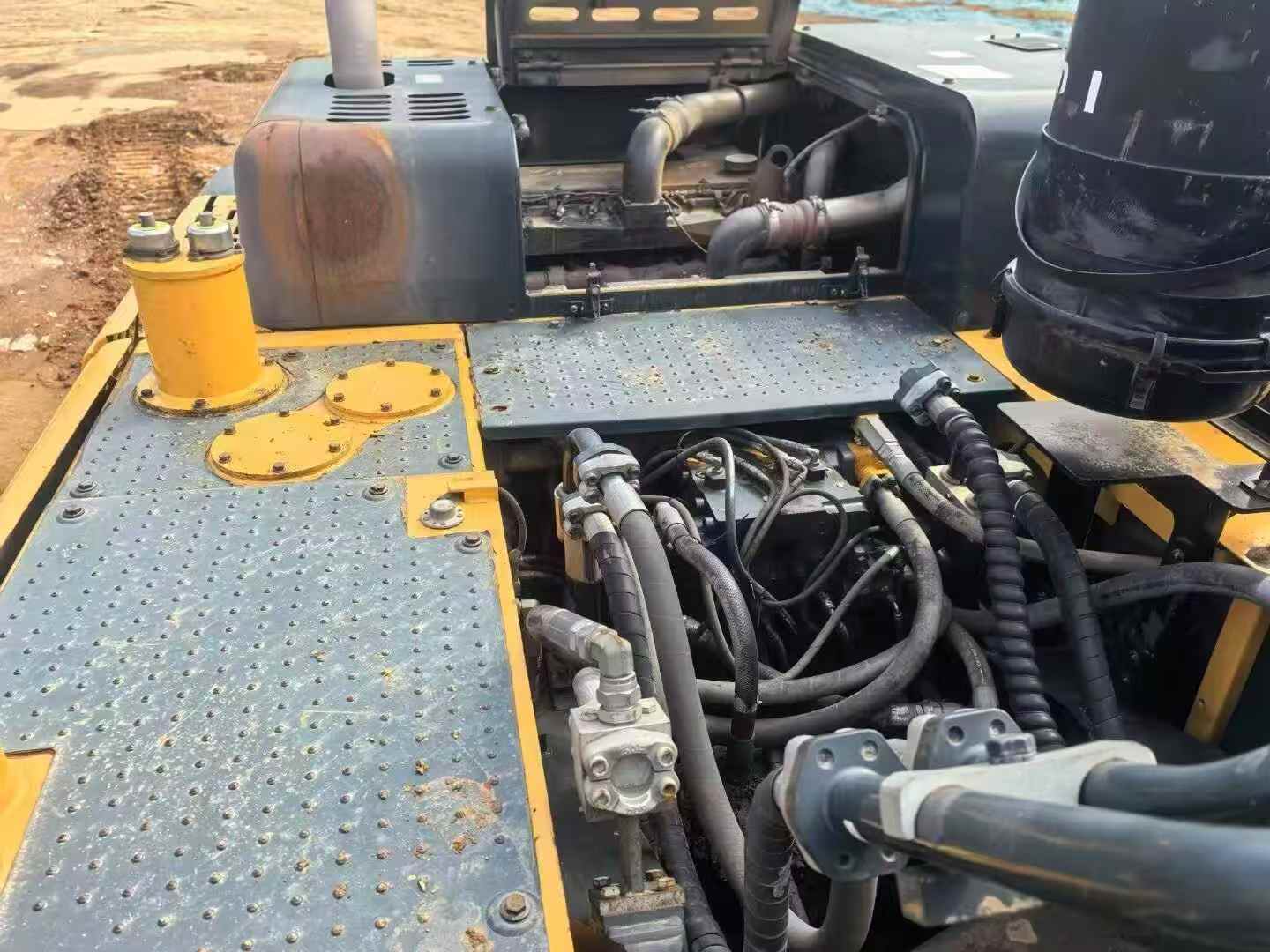 Compre Excavadora Hyundai R505LVS Usada / 5