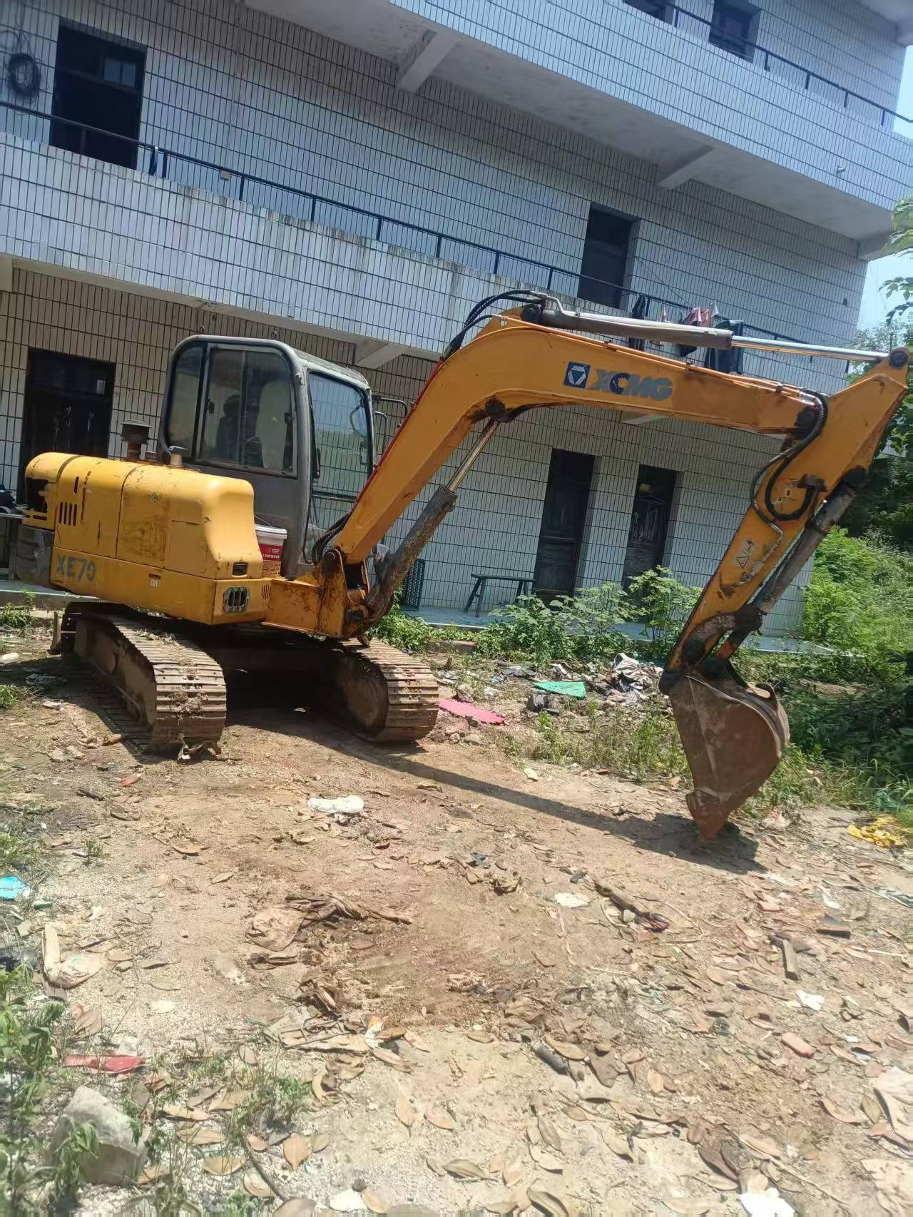 شراء حفارة XCMG XE60 مستعملة / 6