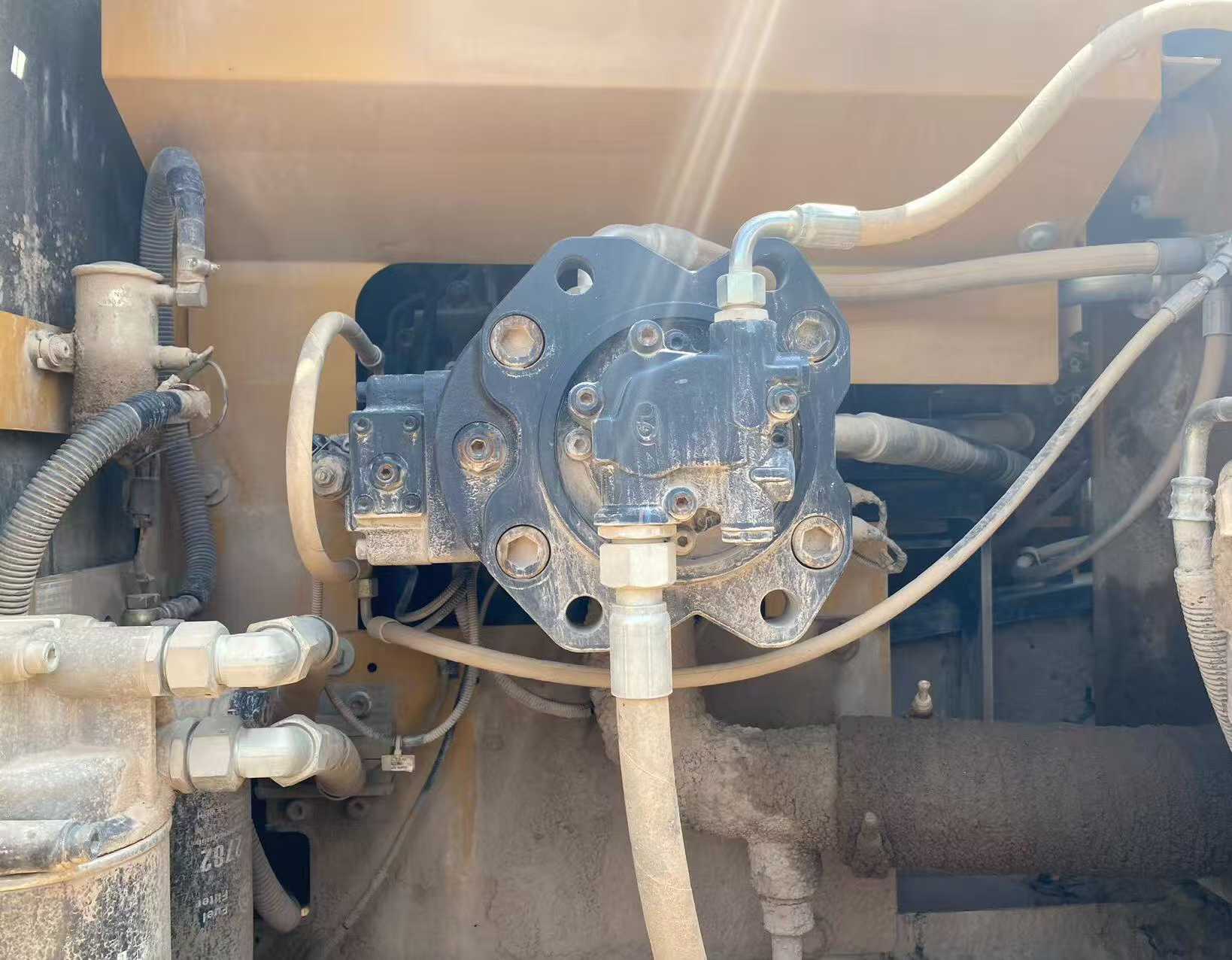 Buy Sany SY200C Used Excavator / 8 Buy Sany SY200C Used Excavator / 8