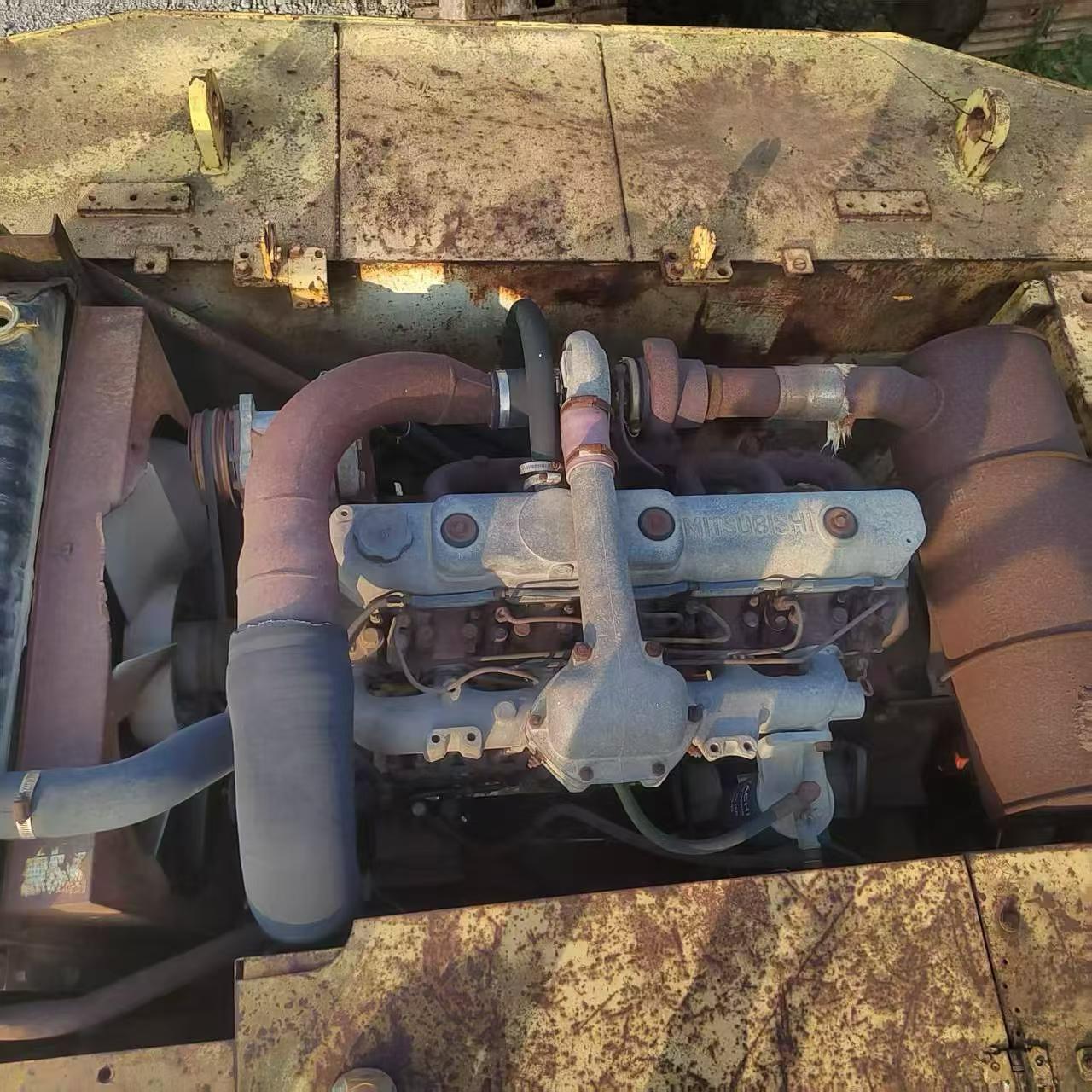 Buy Kato HD700 Used Excavator / 2