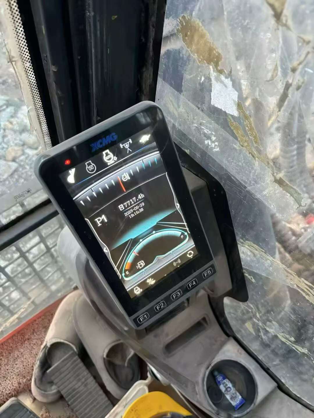 Buy XCMG XE490D Used Excavator / 6 Buy XCMG XE490D Used Excavator / 6