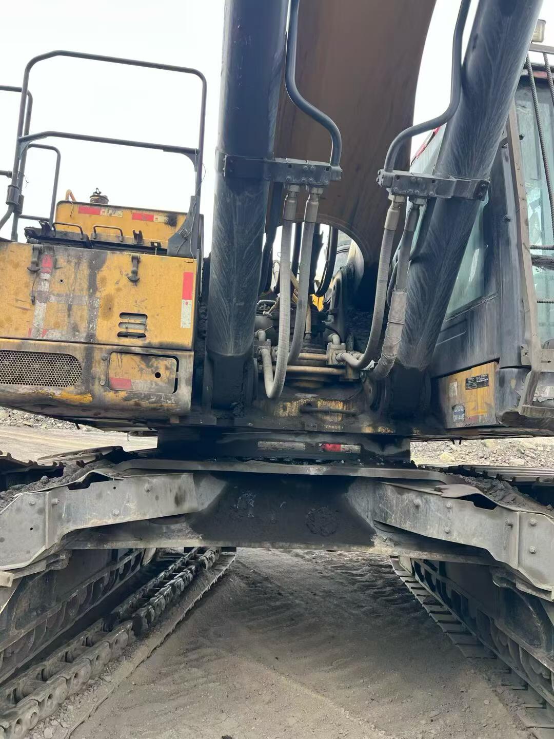 Acheter Caterpillar 390DL D'occasion Pelle