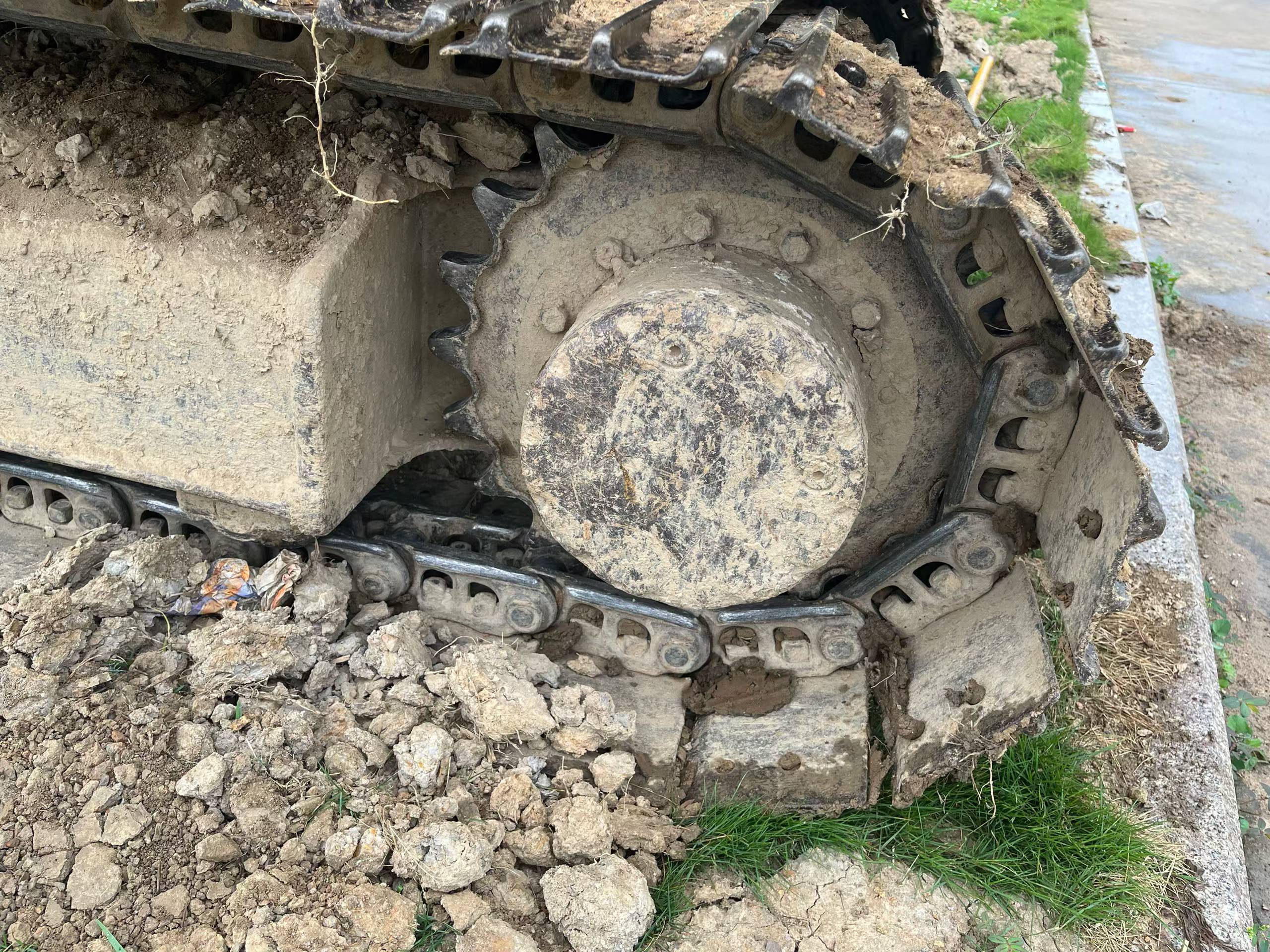 شراء حفارة Kobelco SK75 مستعملة / 4