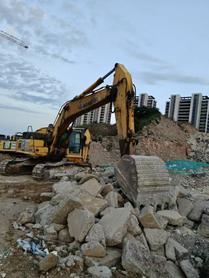 Buy Komatsu PC450 Used Excavator / 4 Buy Komatsu PC450 Used Excavator / 4