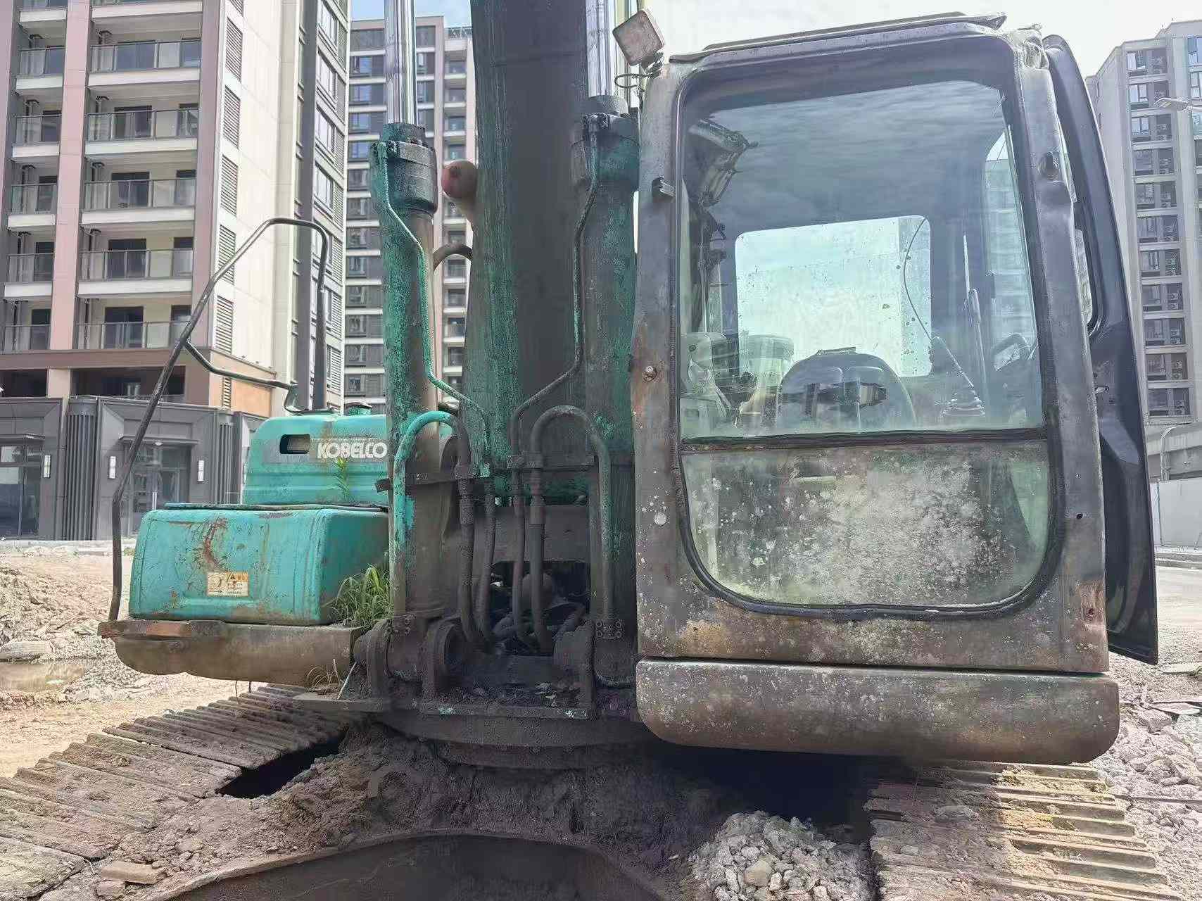 Compre Excavadora Kobelco SK260 Usada / 8
