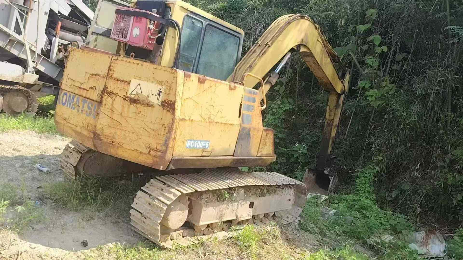 Buy Komatsu PC100 Used Excavator