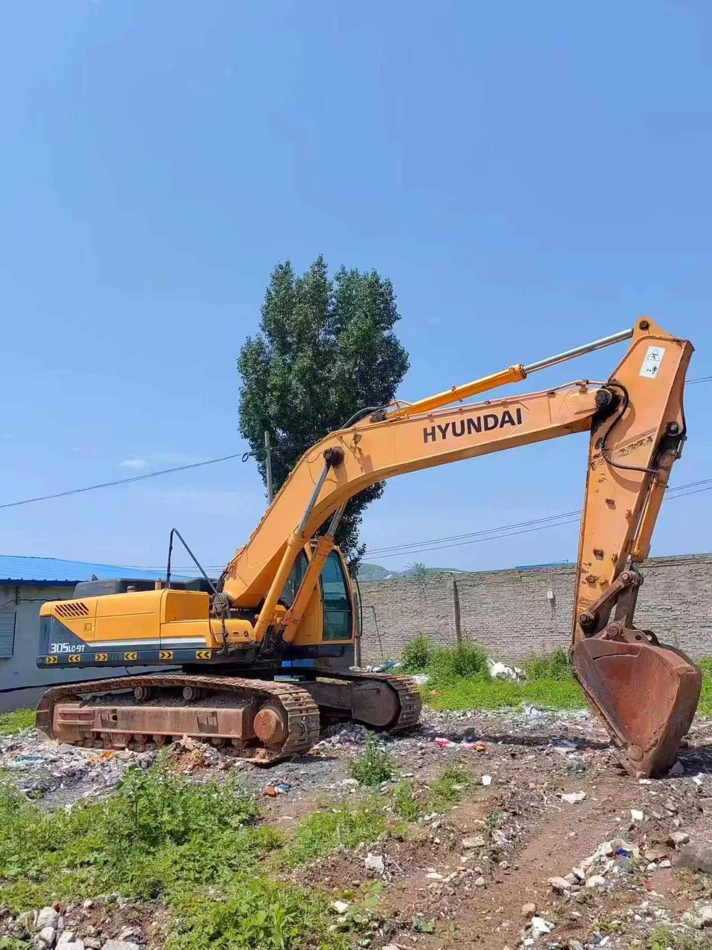 Compre Excavadora Hyundai R305LC-7 Usada / 2