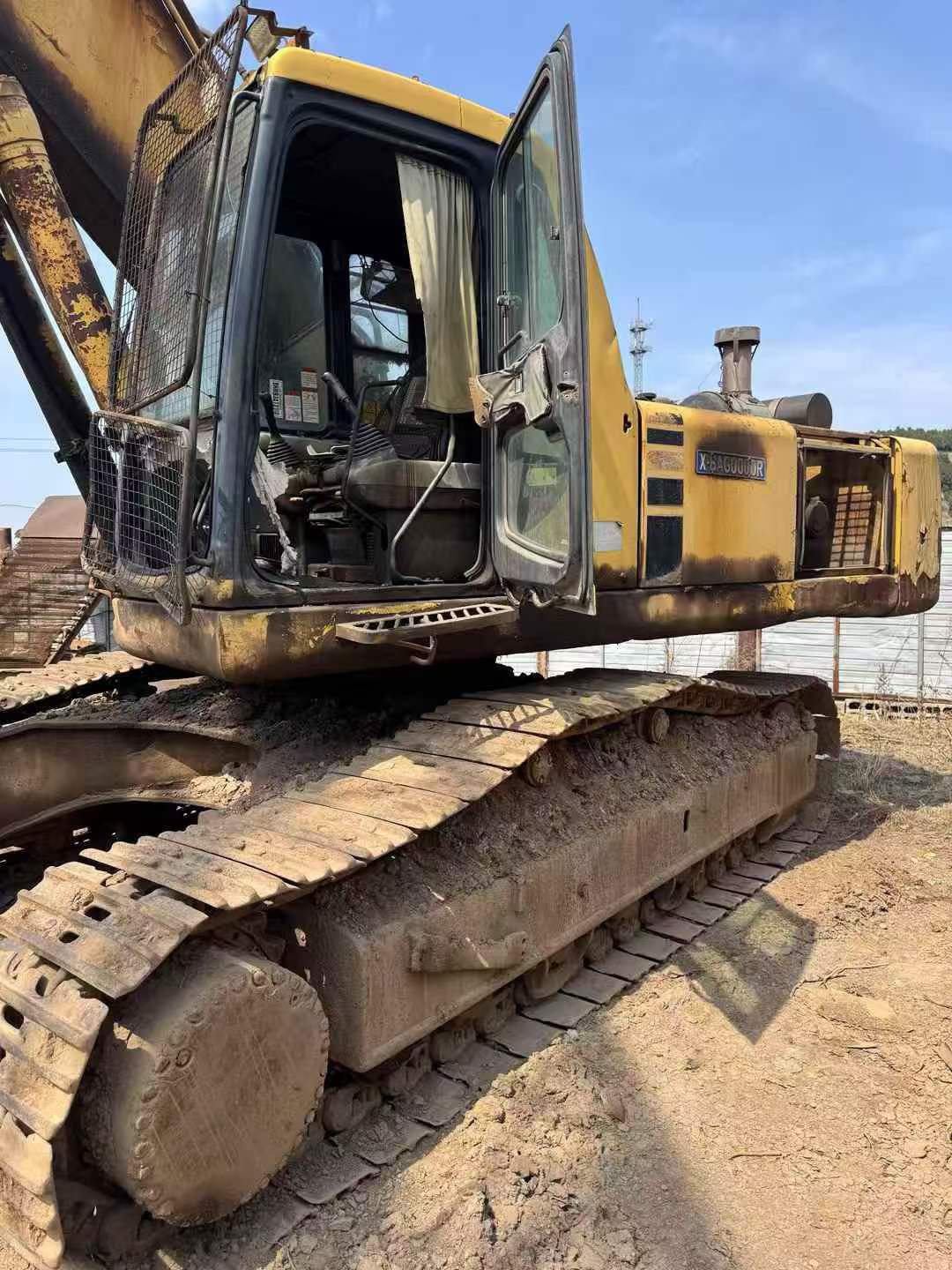 Buy Komatsu PC400-6 Used Excavator / 4