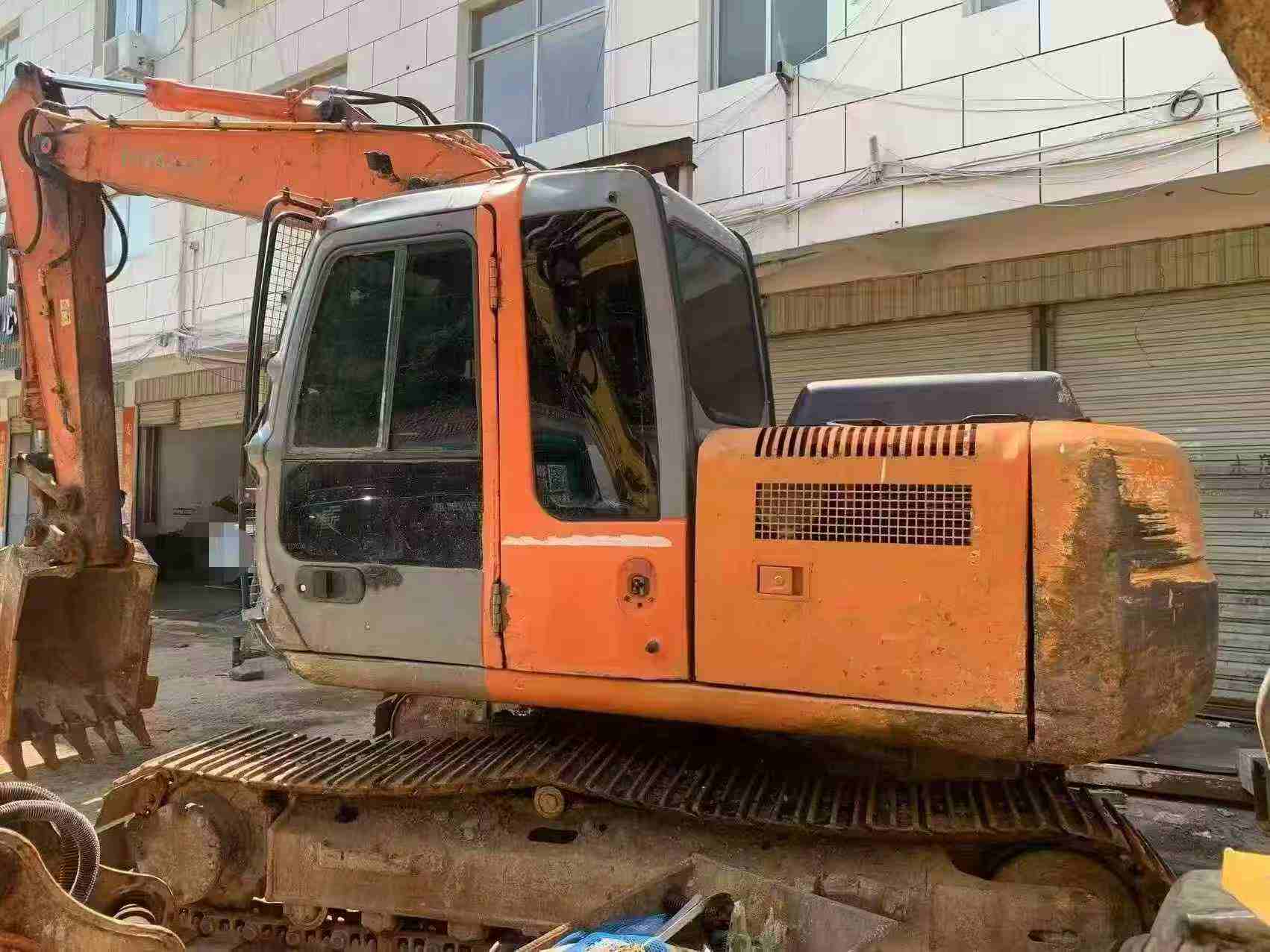 Acheter Hitachi EX120 D'occasion Pelle