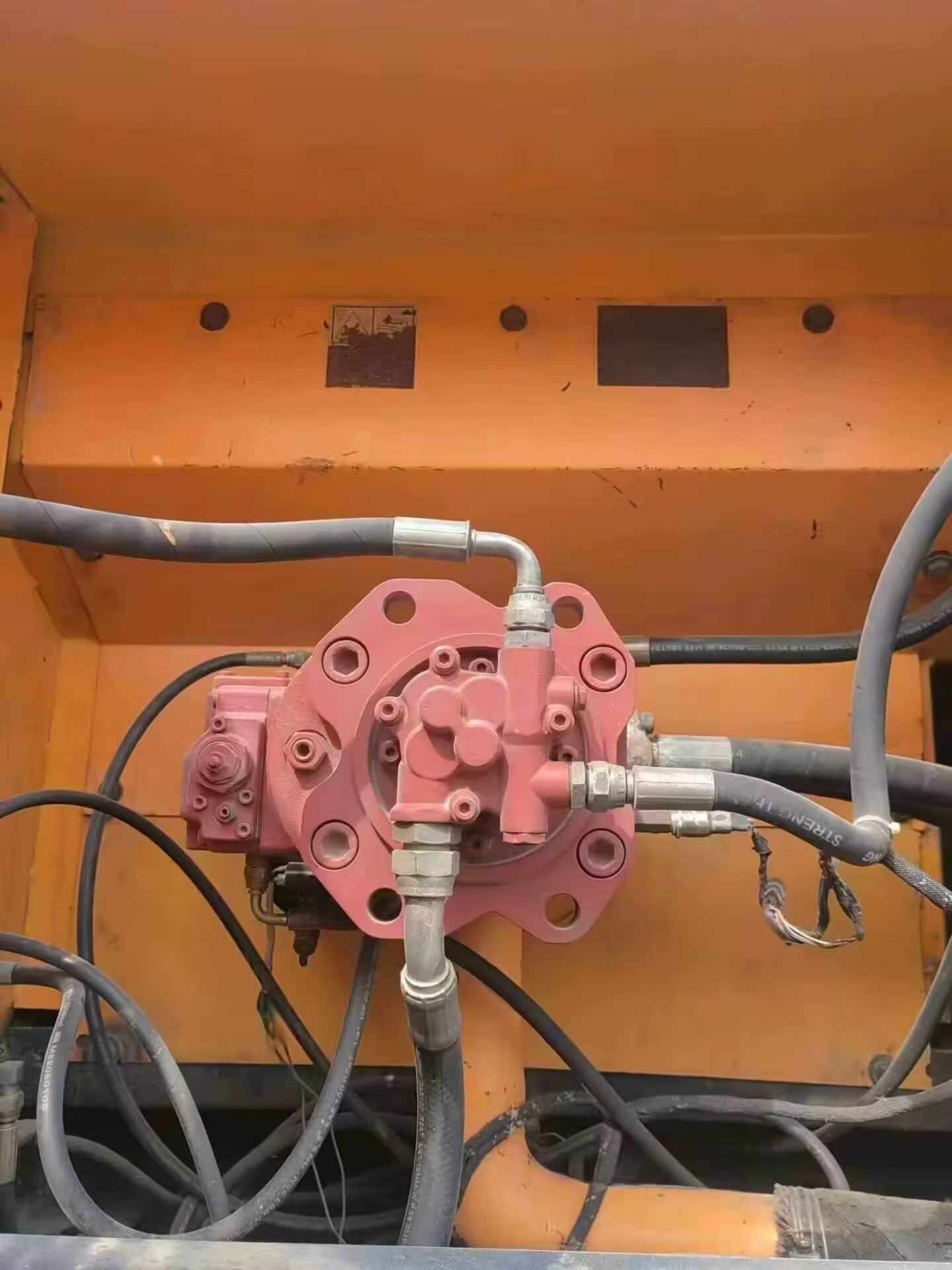 Compre Excavadora Hyundai R305LC-7 Usada / 8