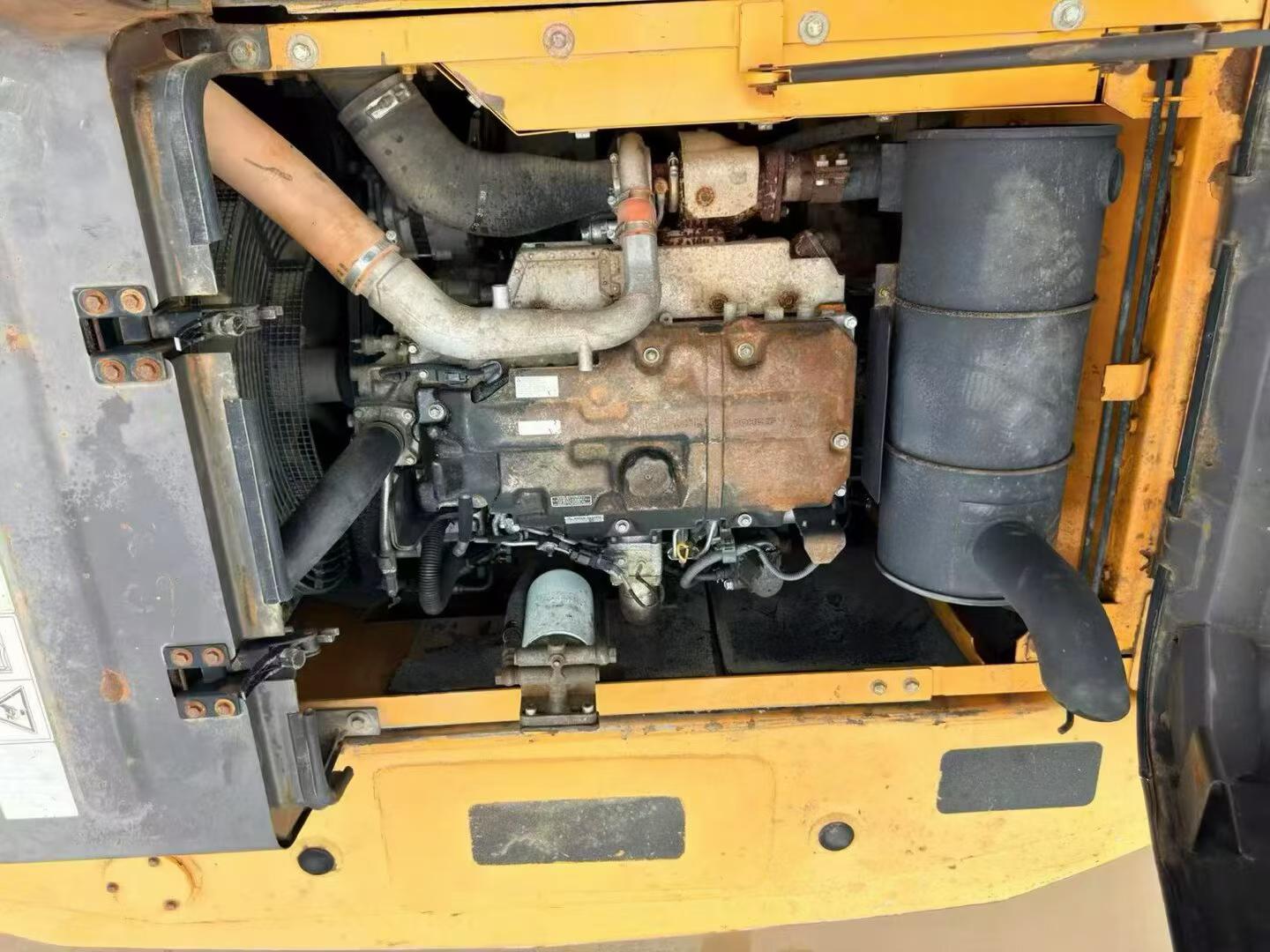 Buy Sany SY215C Used Excavator / 3 Buy Sany SY215C Used Excavator / 3