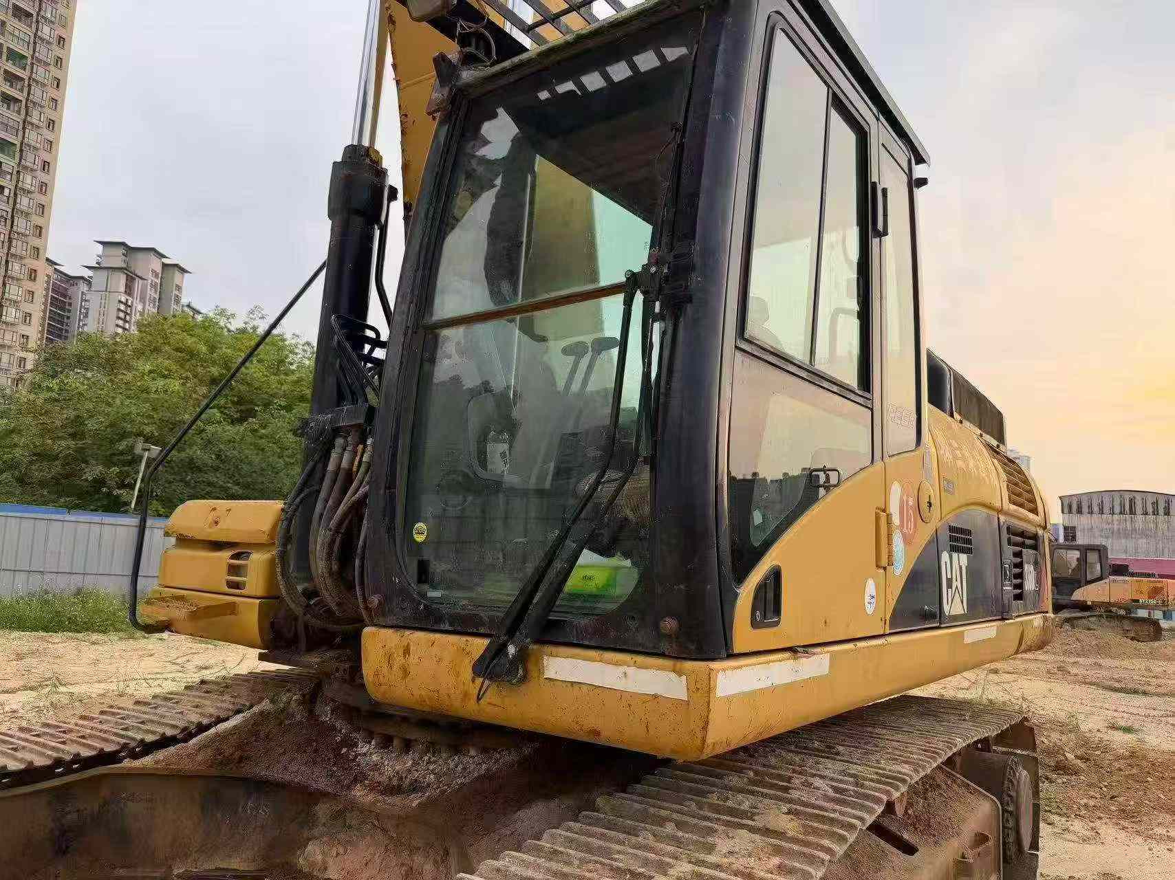 Buy Caterpillar 336E Used Excavator / 4 Buy Caterpillar 336E Used Excavator / 4