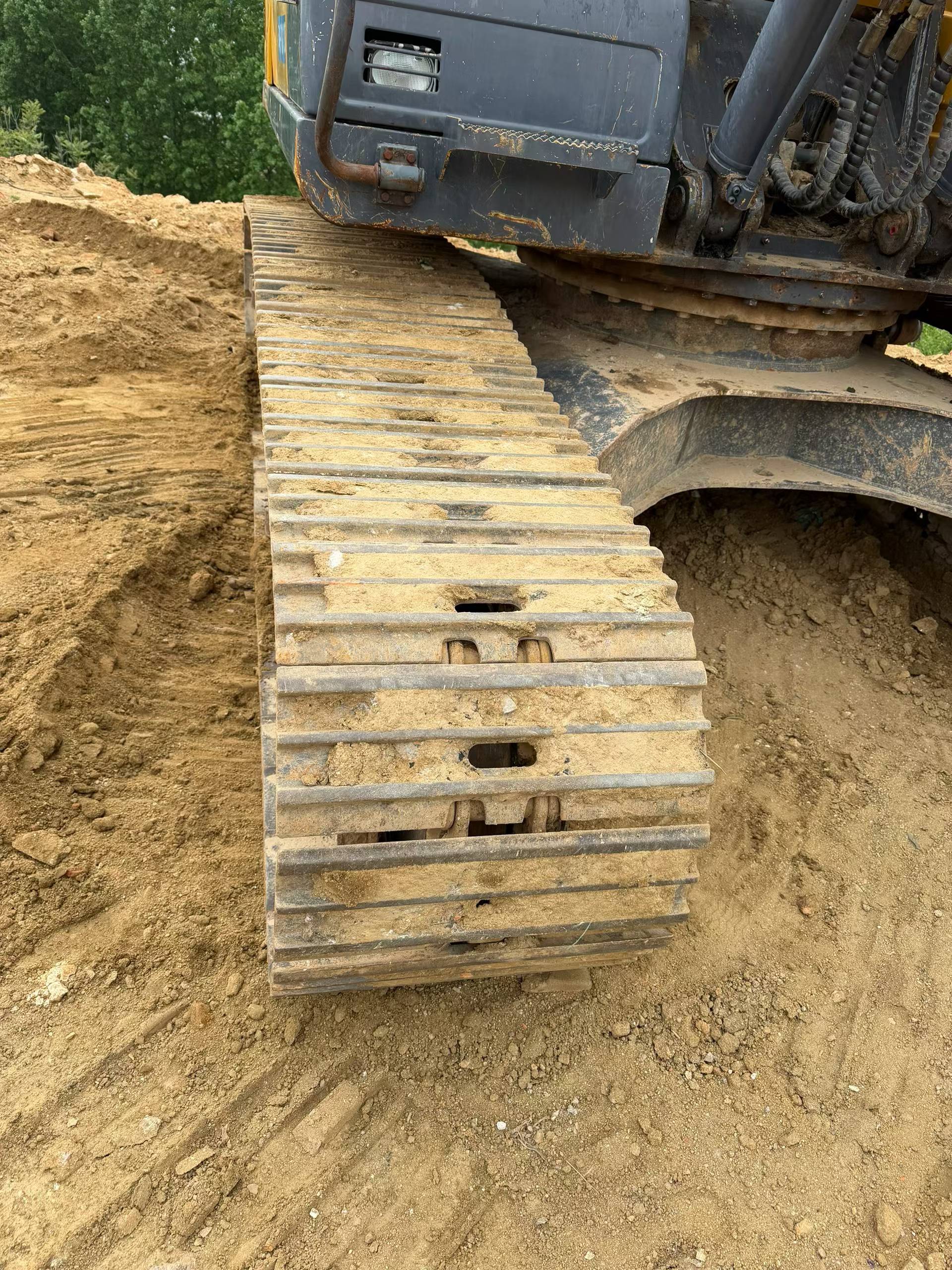 Buy XCMG XE200 Used Excavator / 8 Buy XCMG XE200 Used Excavator / 8