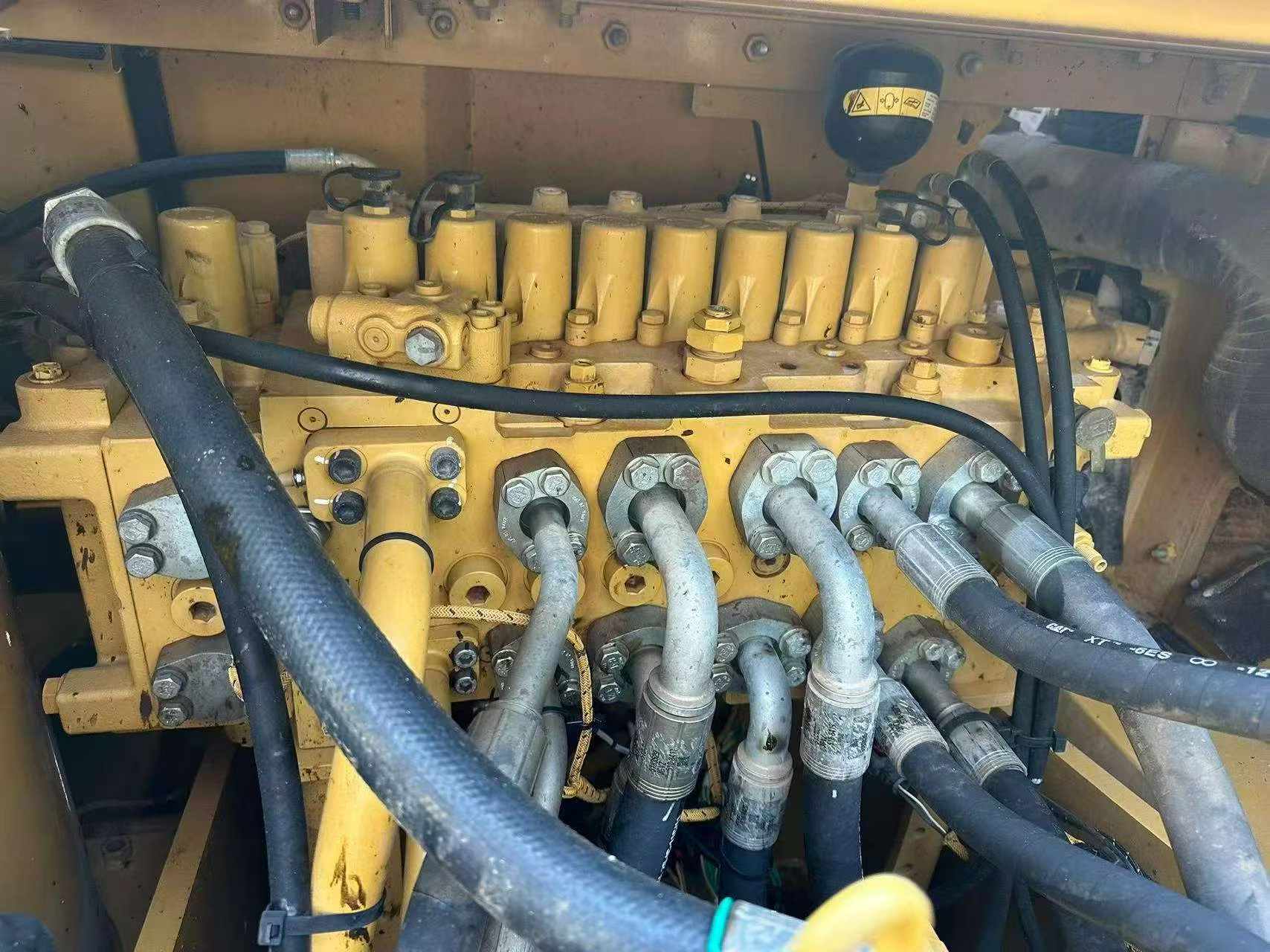 Buy Caterpillar 320A Used Excavator / 5 Buy Caterpillar 320A Used Excavator / 5