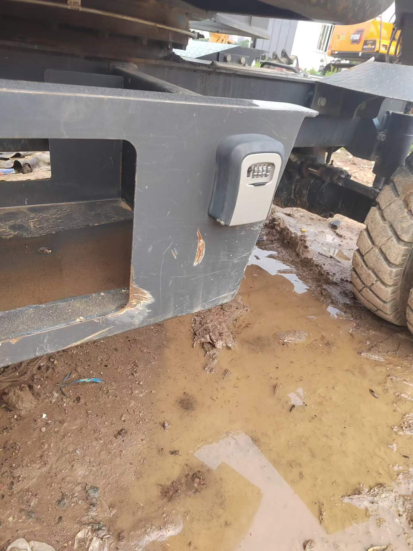 شراء حفارة Doosan DH60 مستعملة / 8