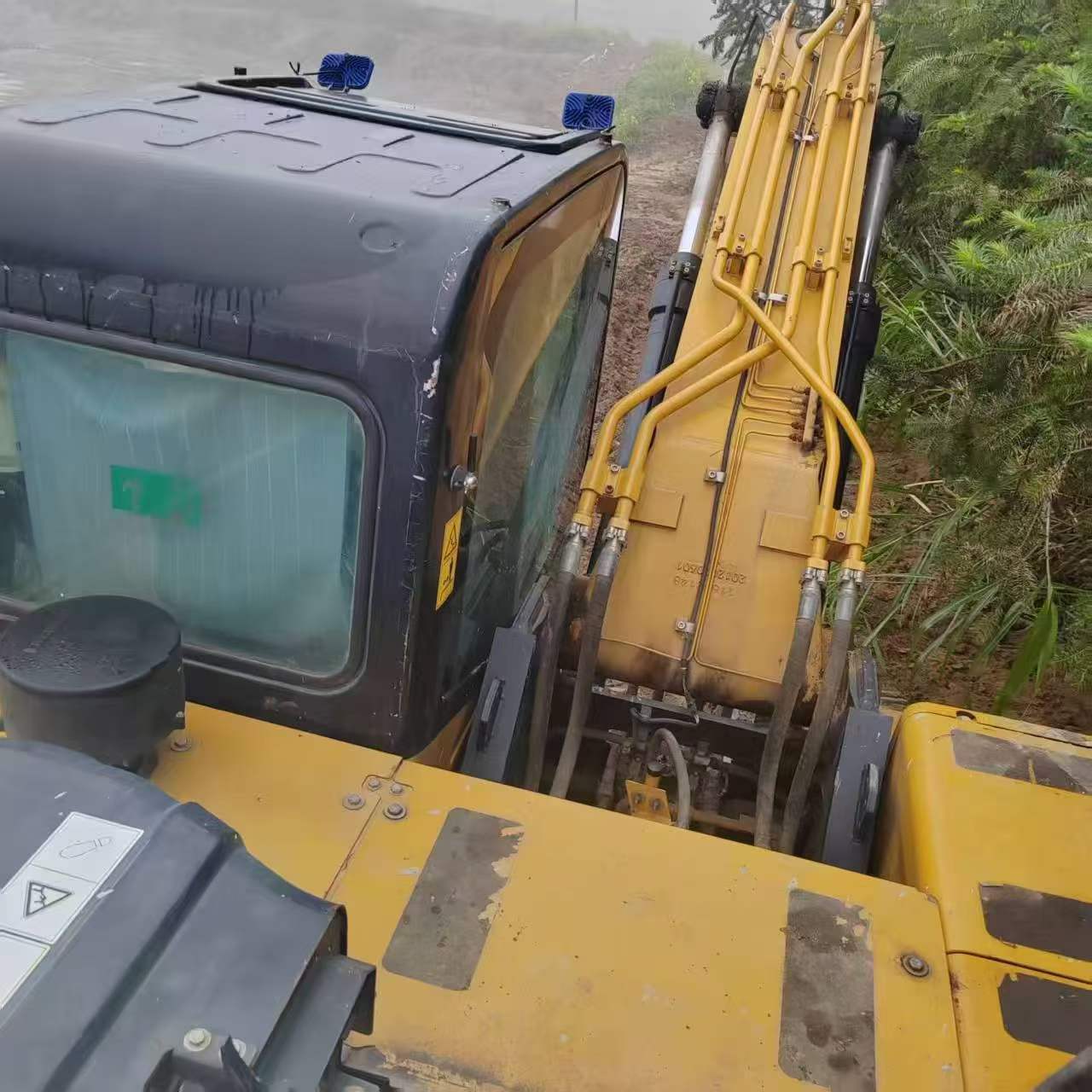 Buy Sany SY205C Used Excavator / 6 Buy Sany SY205C Used Excavator / 6