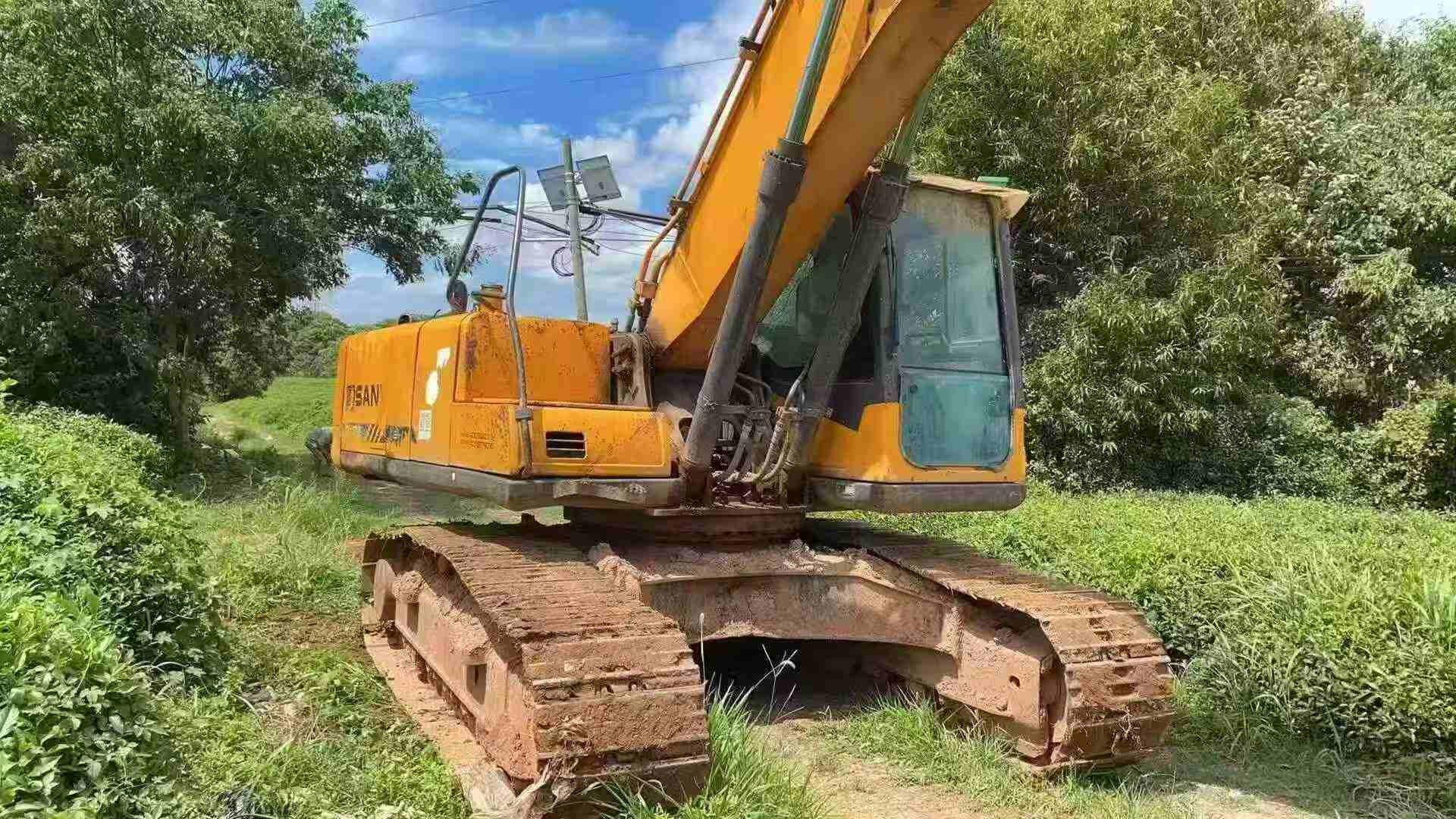 Buy Sany SY195C Used Excavator / 2 Buy Sany SY195C Used Excavator / 2