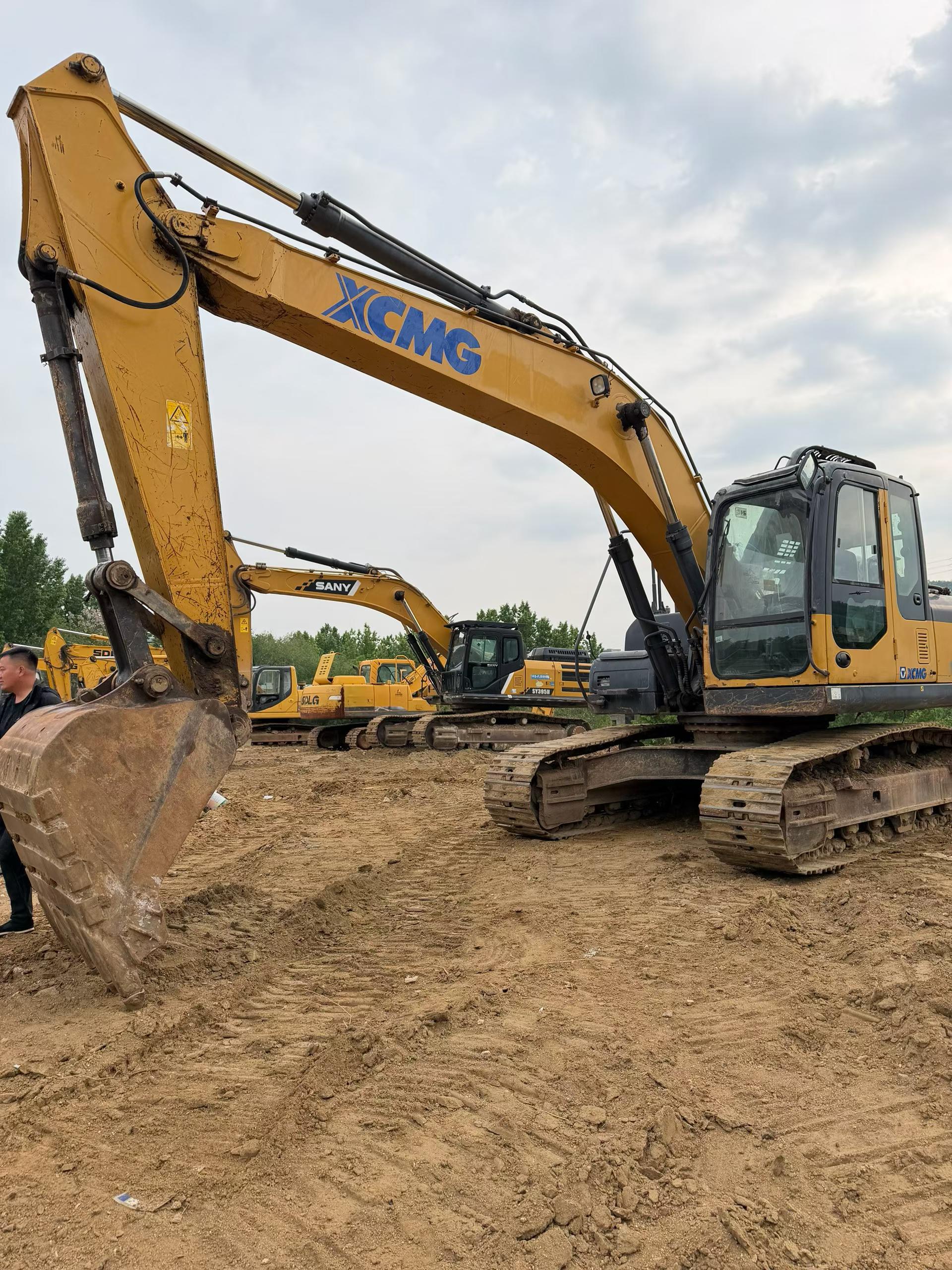 Buy XCMG XE200 Used Excavator Buy XCMG XE200 Used Excavator