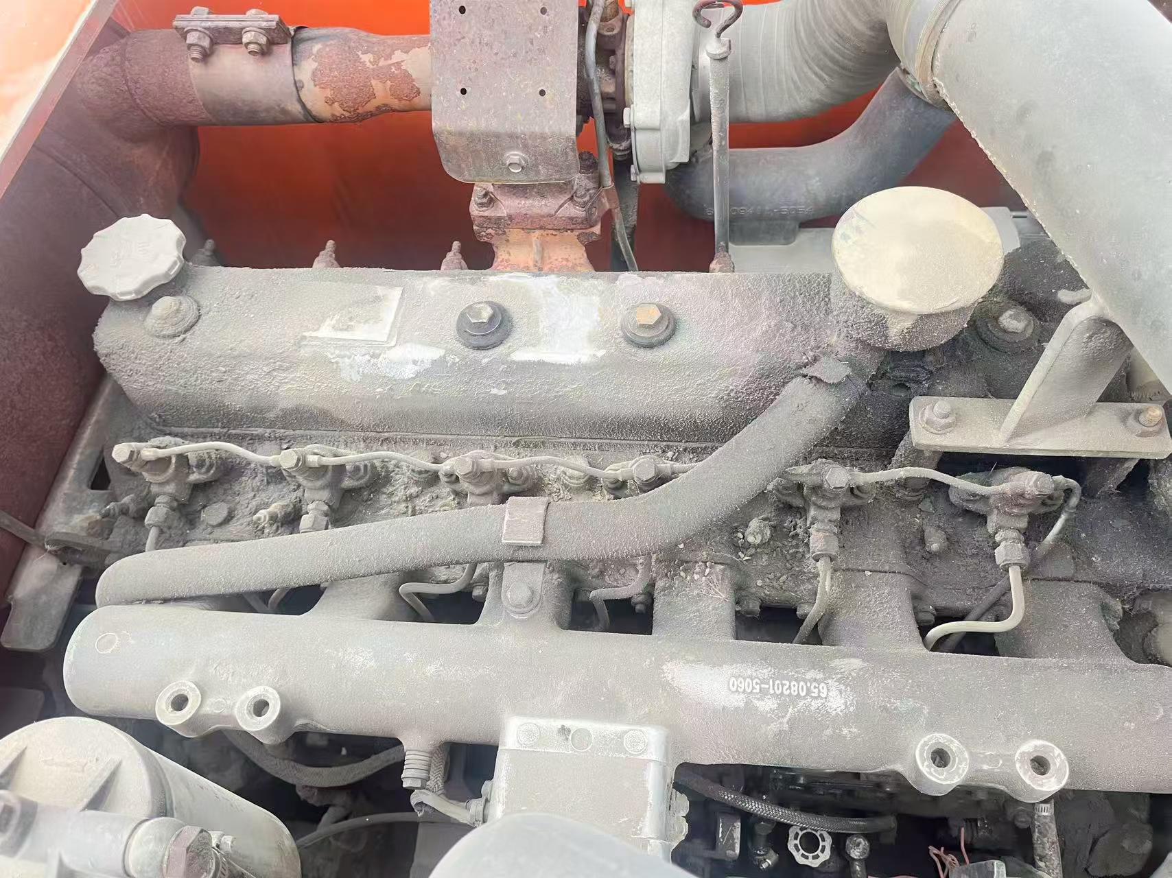 شراء حفارة Doosan DH225-7 مستعملة / 3