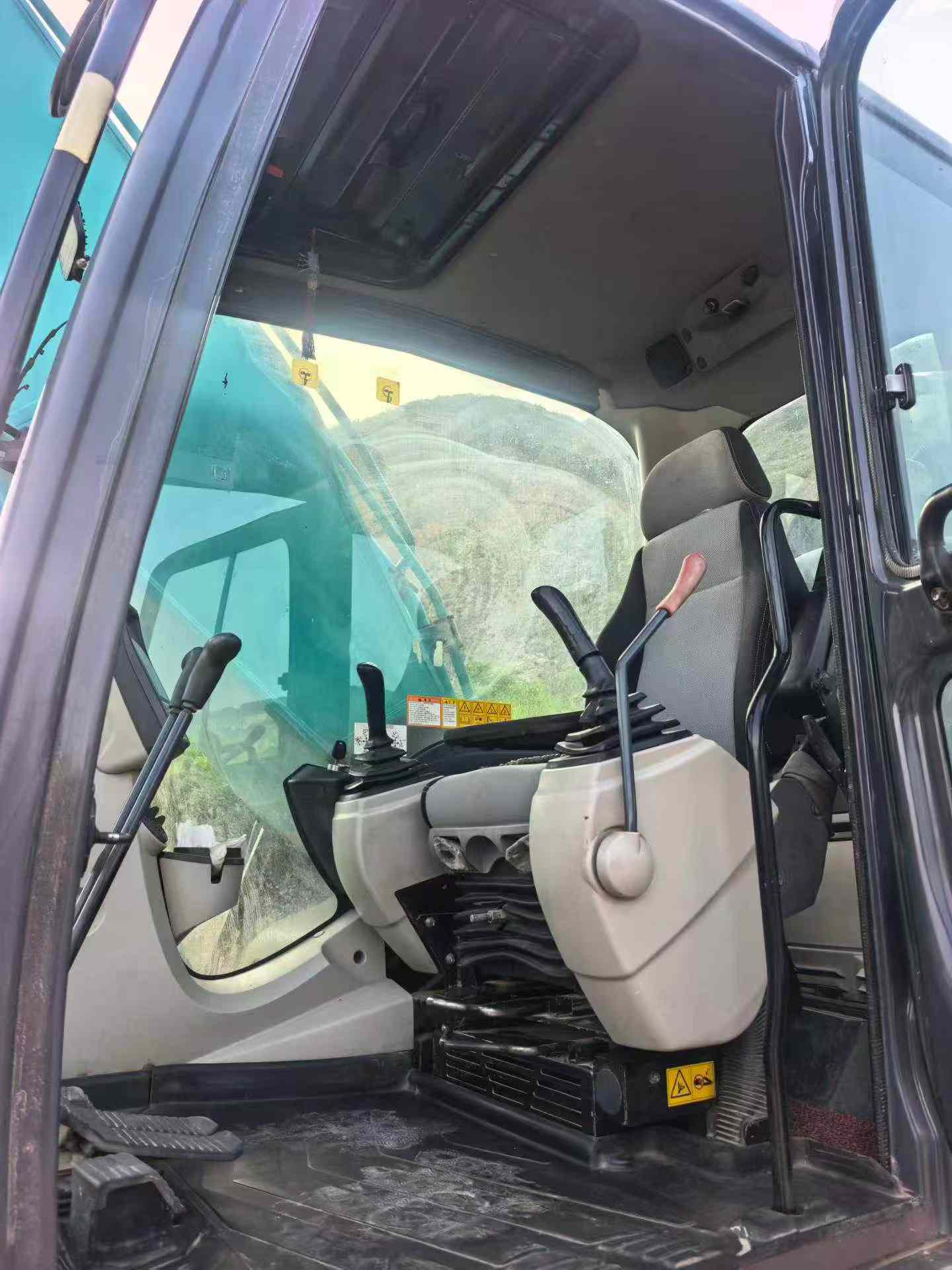Compre Excavadora Kobelco SK260 Usada / 5