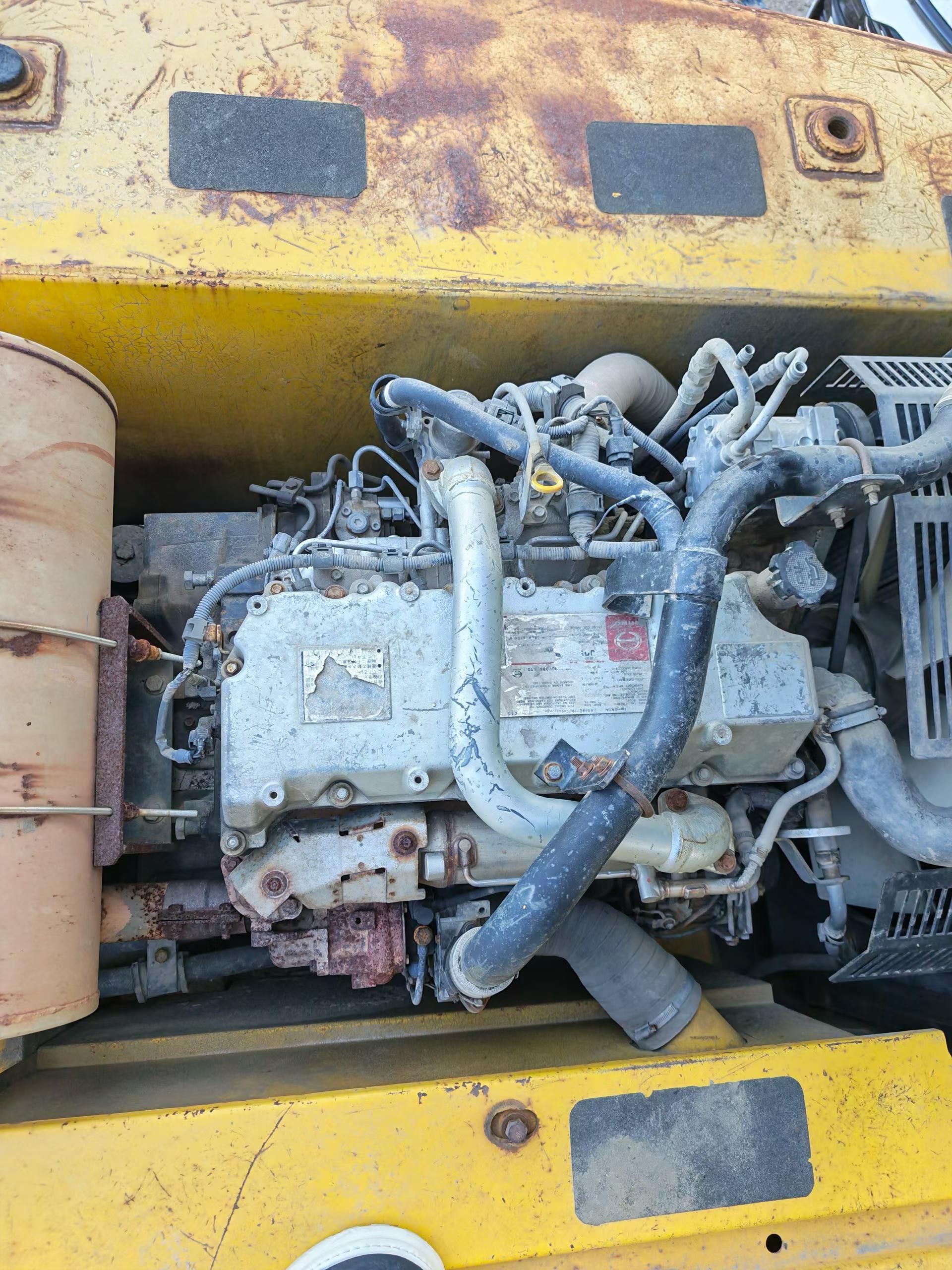 Buy Kobelco SK270D Used Excavator / 3