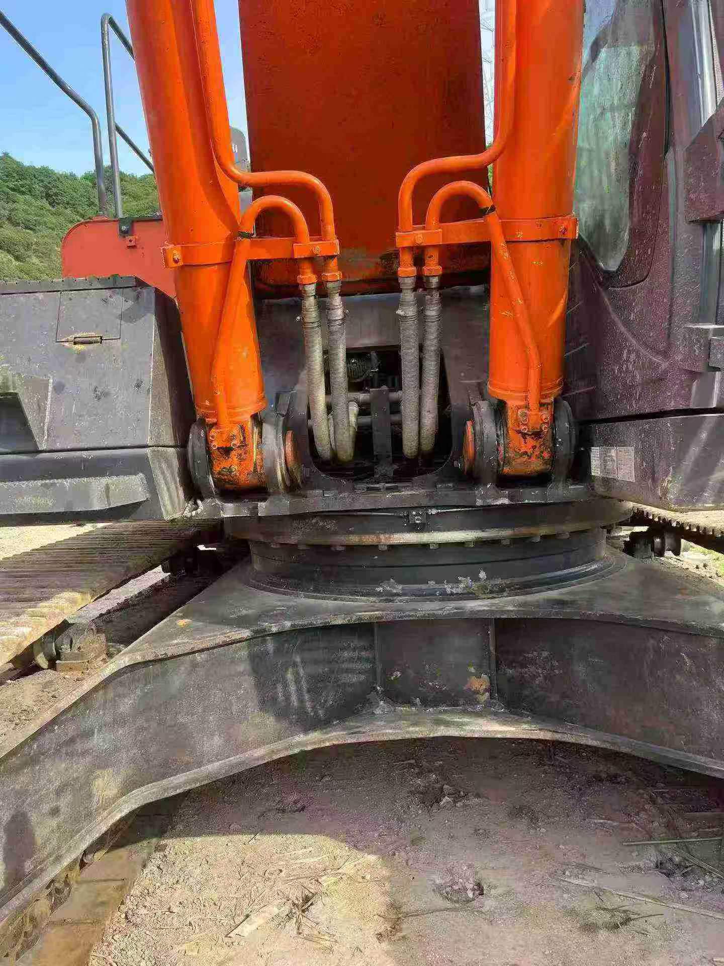 شراء حفارة Hitachi ZX490LCH-5A مستعملة / 9