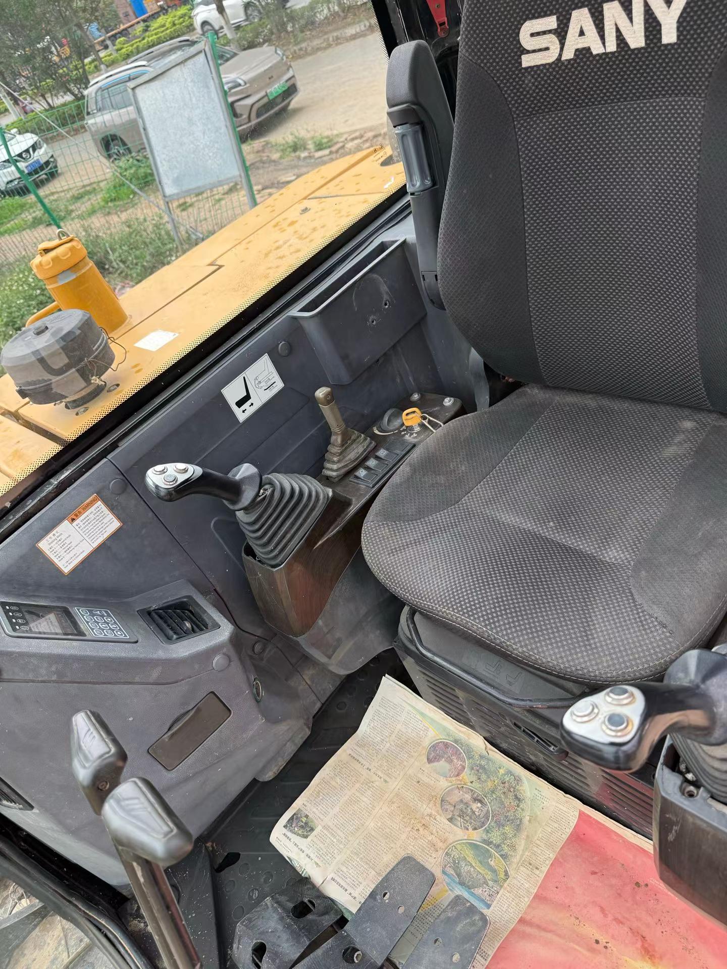 Buy Sany SY55 Used Excavator / 6 Buy Sany SY55 Used Excavator / 6