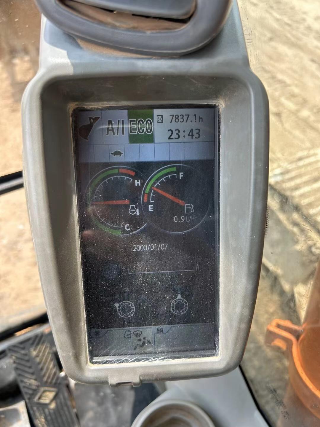Buy Hitachi ZX130-5A Used Excavator / 4 Buy Hitachi ZX130-5A Used Excavator / 4