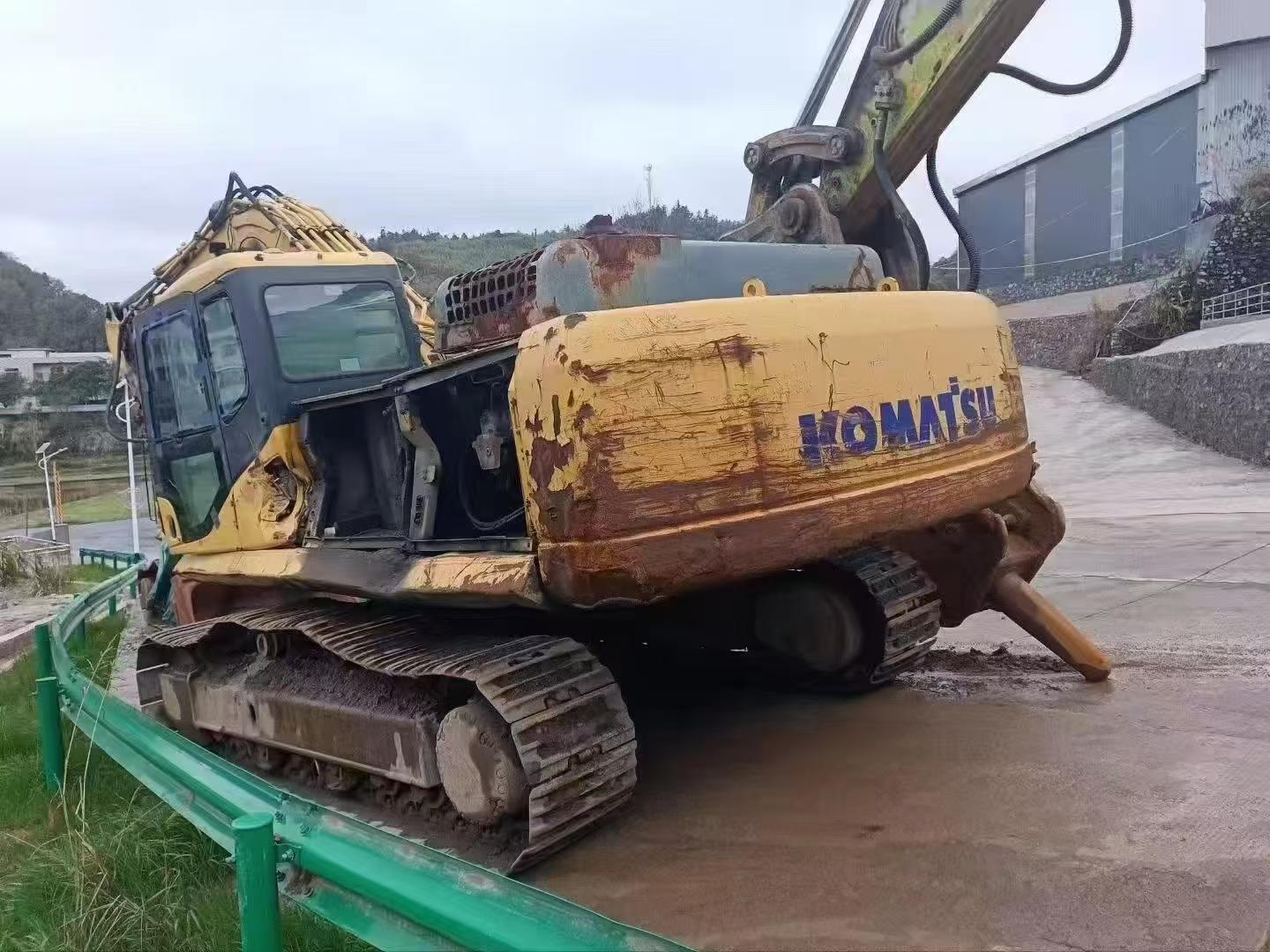 Buy Komatsu PC360-7 Used Excavator / 8 Buy Komatsu PC360-7 Used Excavator / 8