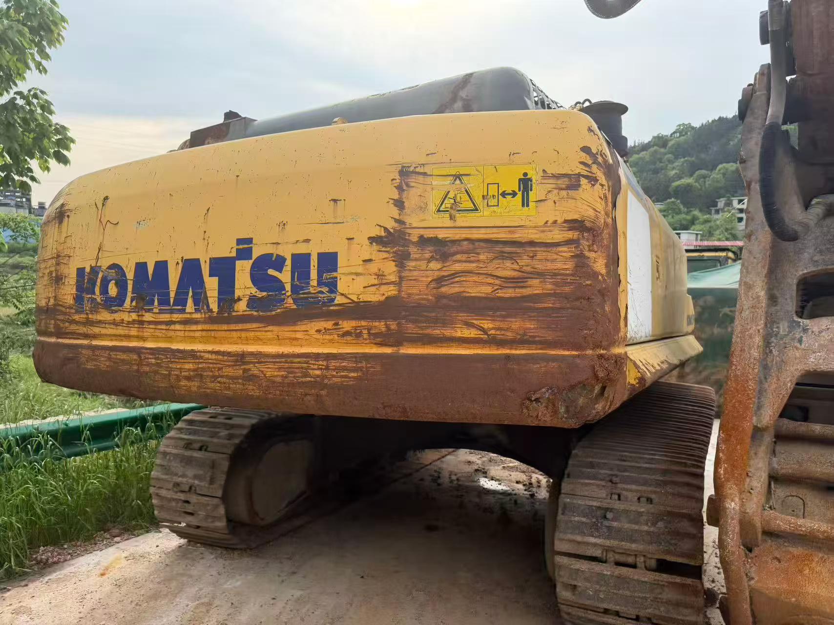 Buy Komatsu PC360-7 Used Excavator / 9 Buy Komatsu PC360-7 Used Excavator / 9