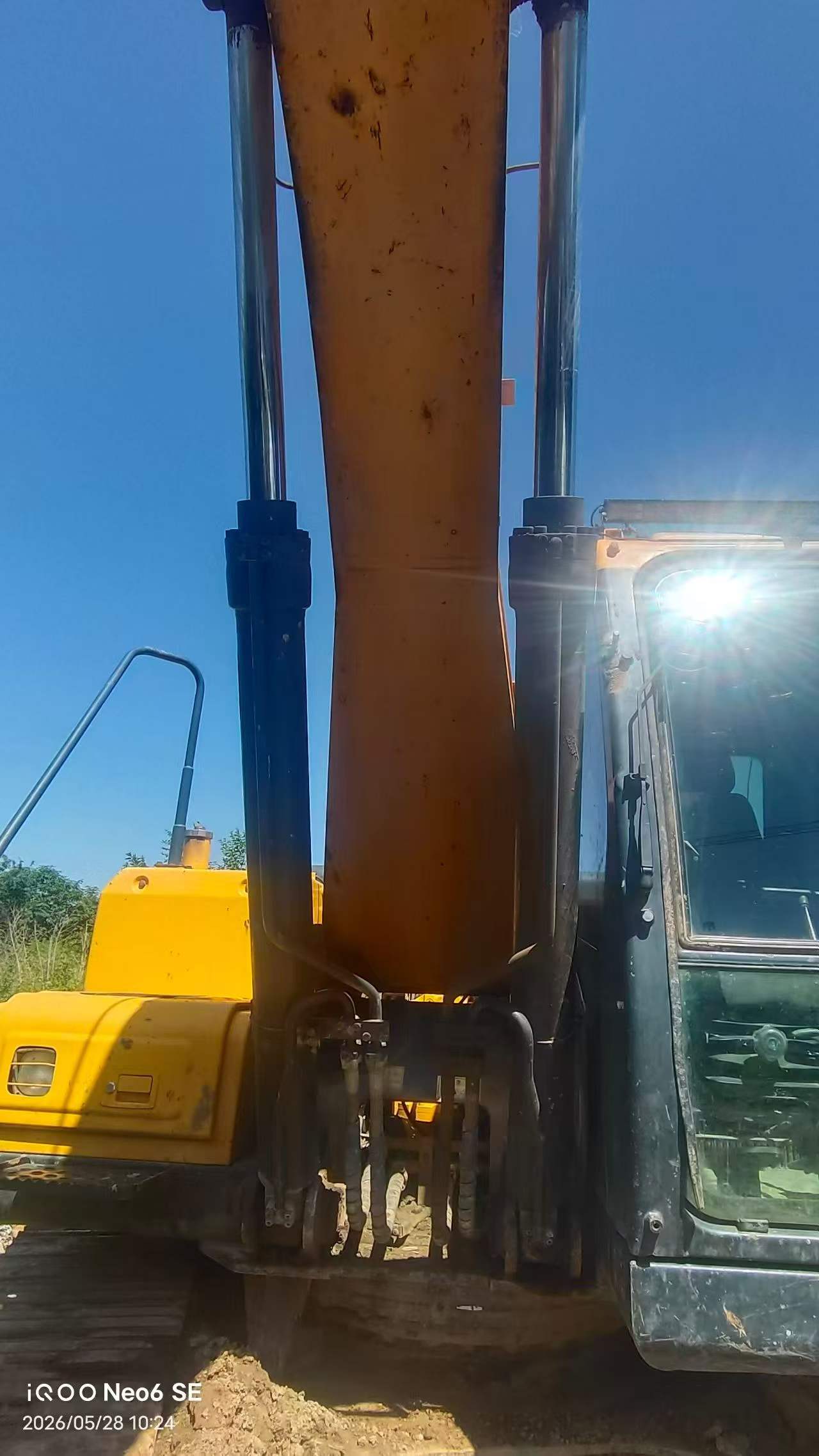 Compre Excavadora Hyundai R215VS Usada / 6