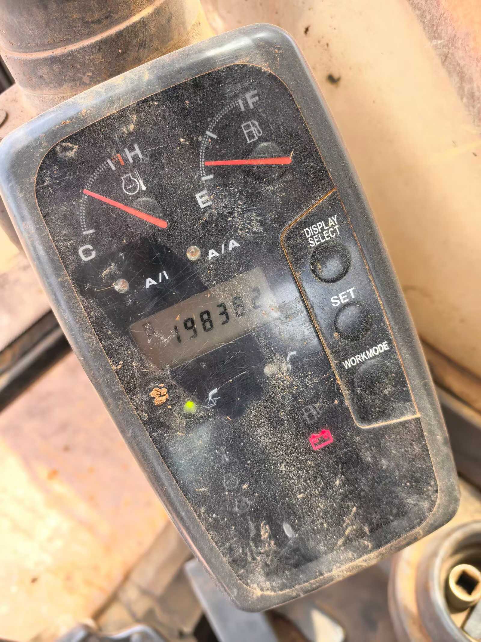 Acheter Pelle Hitachi ZX240-3G d'occasion / 3
