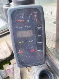 شراء حفارة Hitachi EX120 مستعملة / 8 شراء حفارة Hitachi EX120 مستعملة / 8